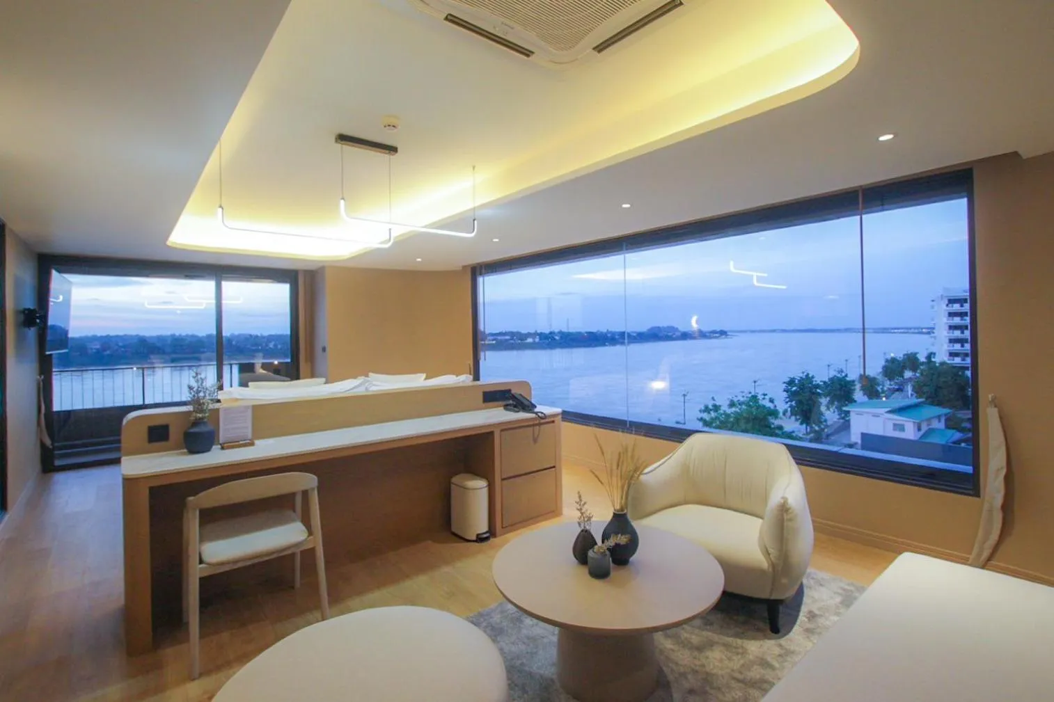 Bedroom in LePont Riverfront Resort Nongkhai