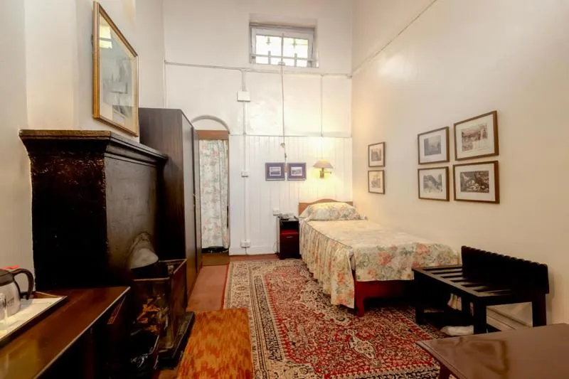 Bed in Windamere Hotel - A Colonial Heritage