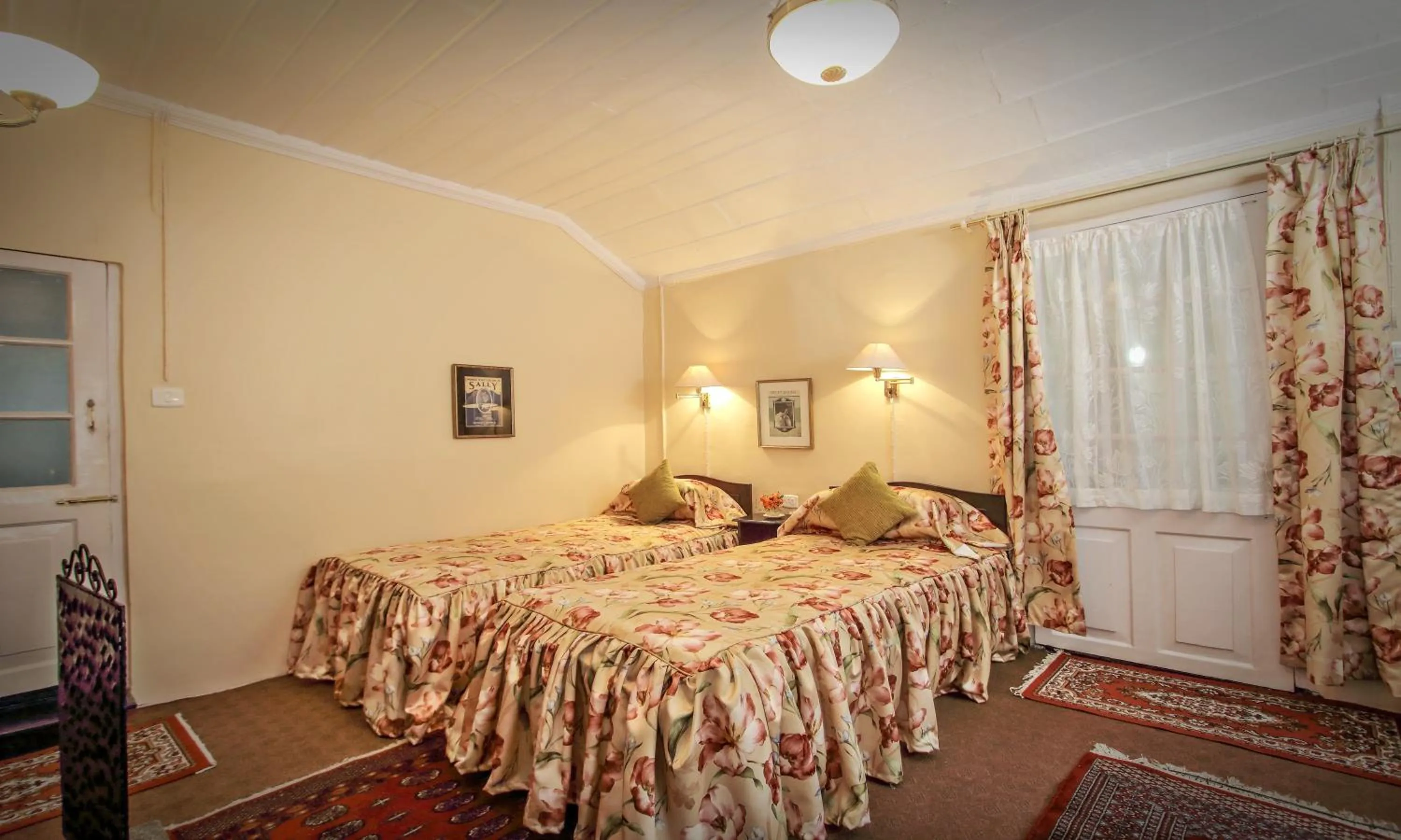 Bedroom in Windamere Hotel - A Colonial Heritage