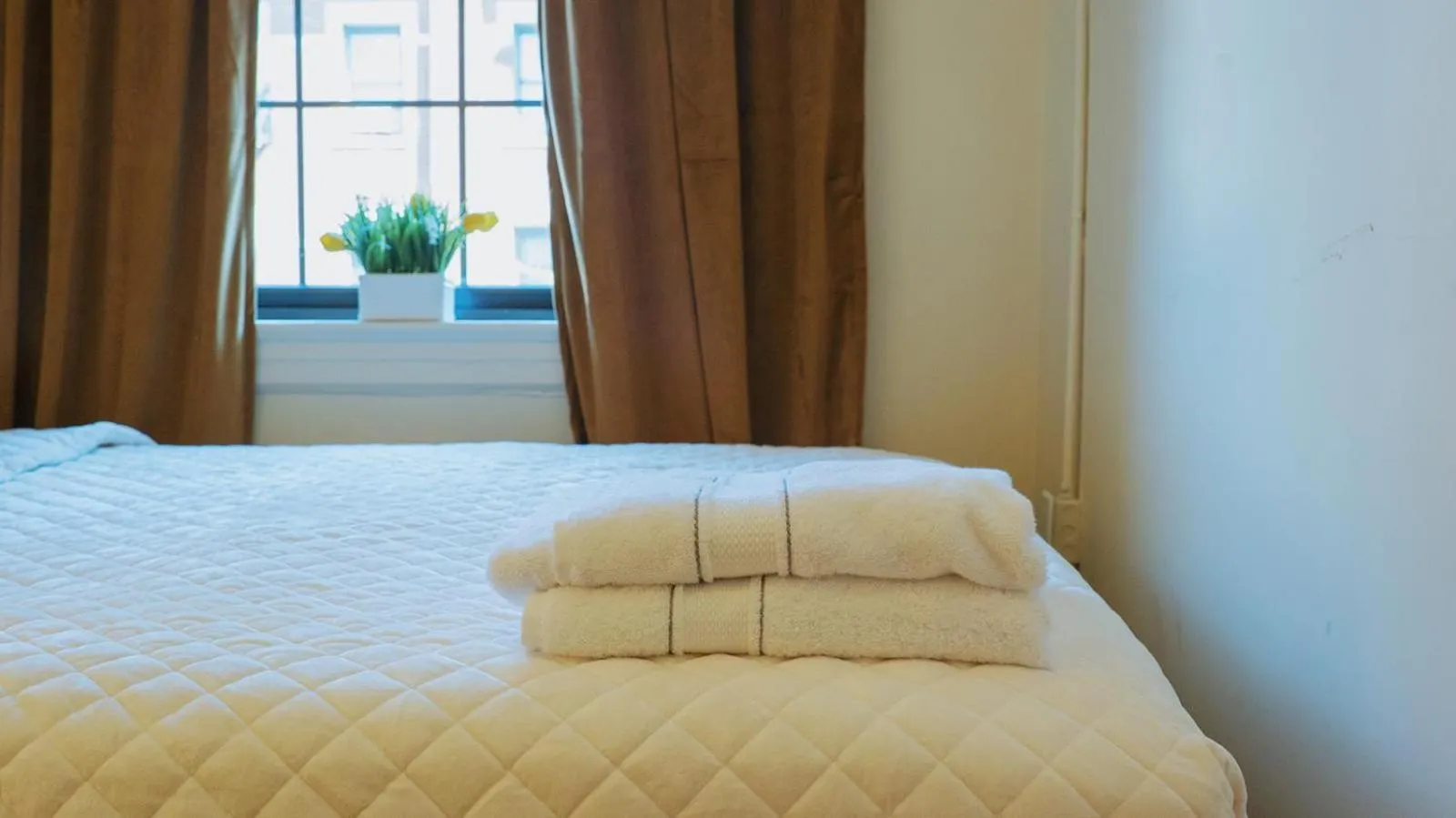 Bed in Interfaith 21st Street