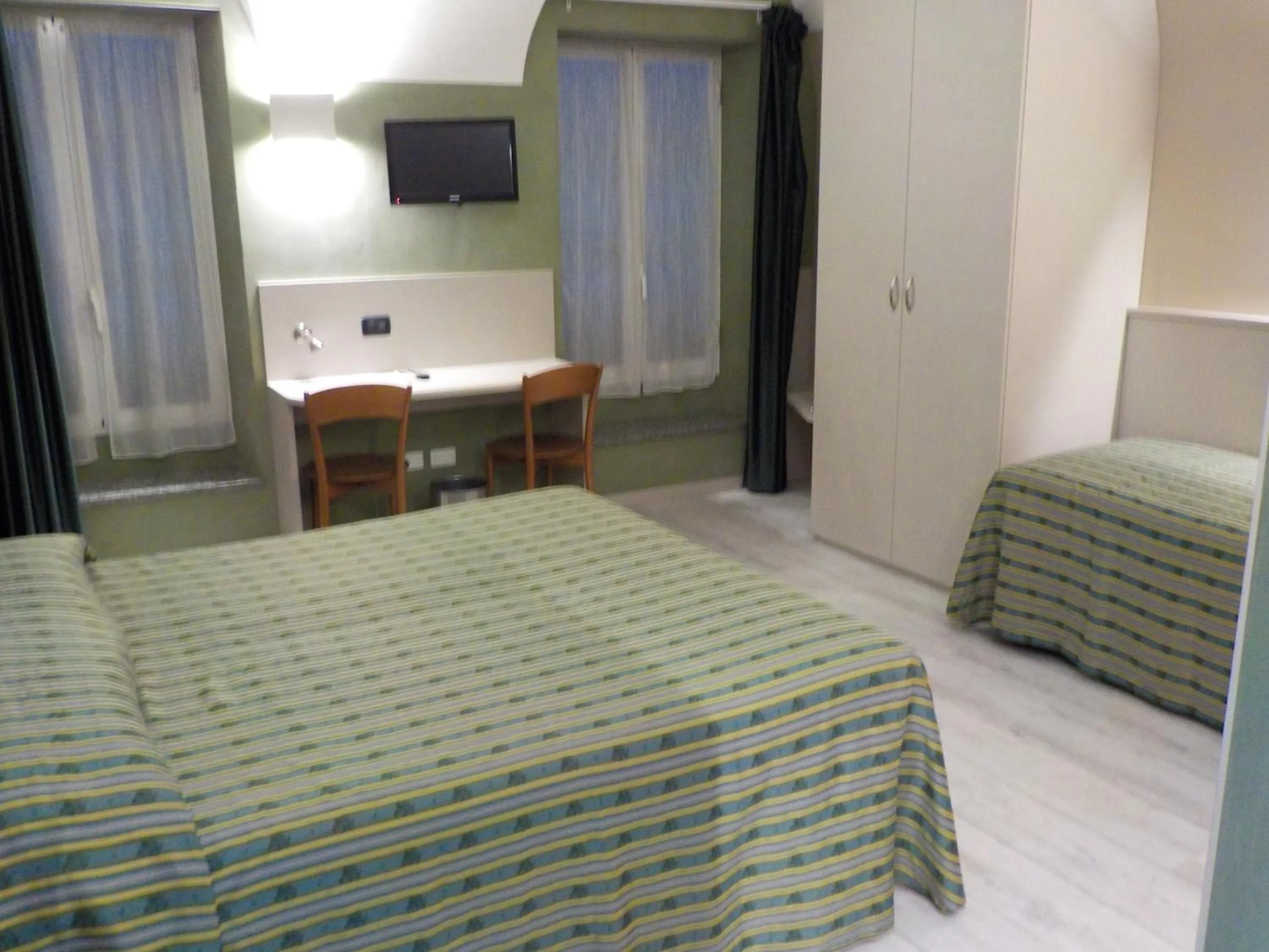 Photo of the whole room in Hotel Posta