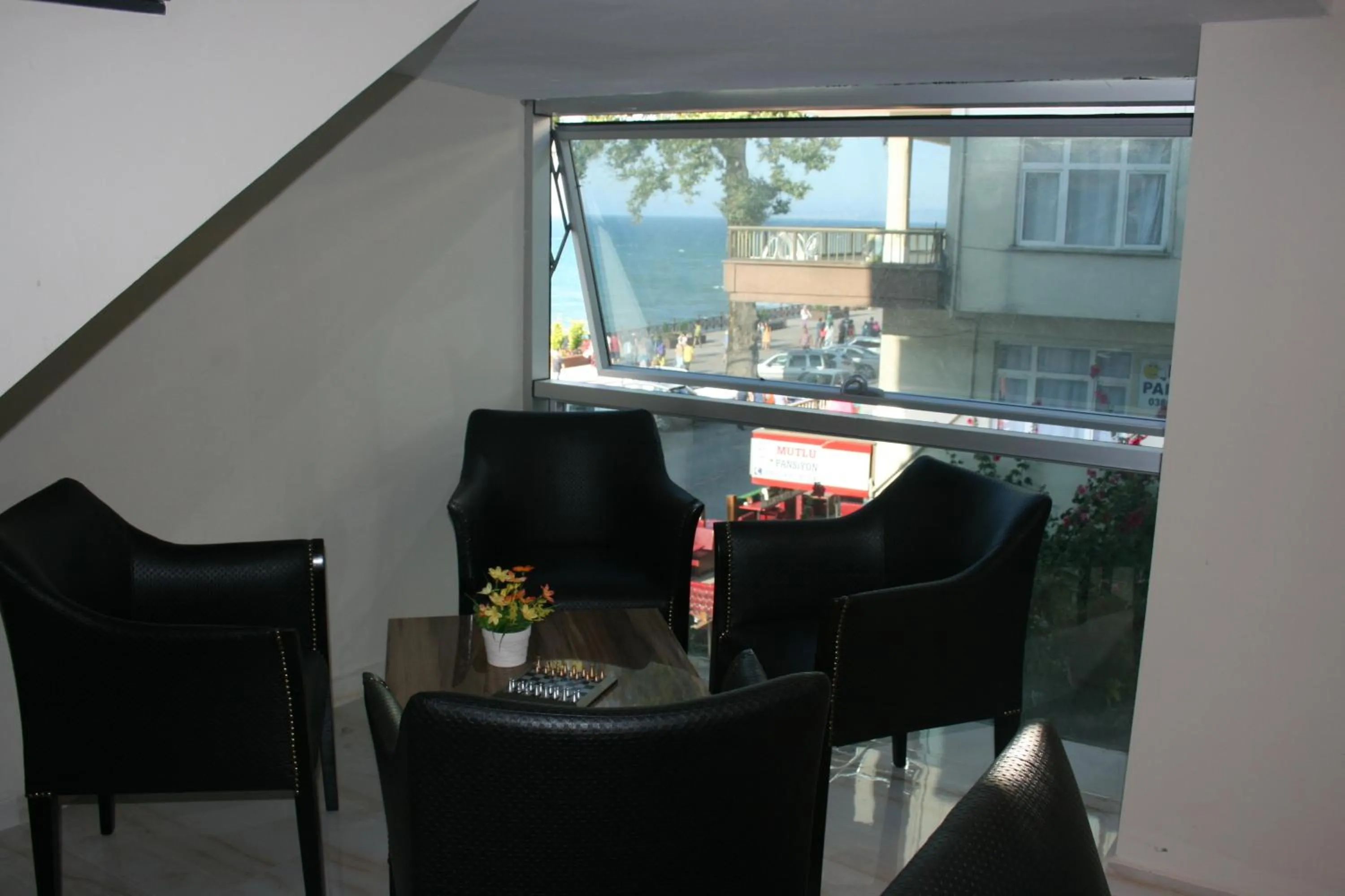 Lobby or reception in Bayraktar Hotel