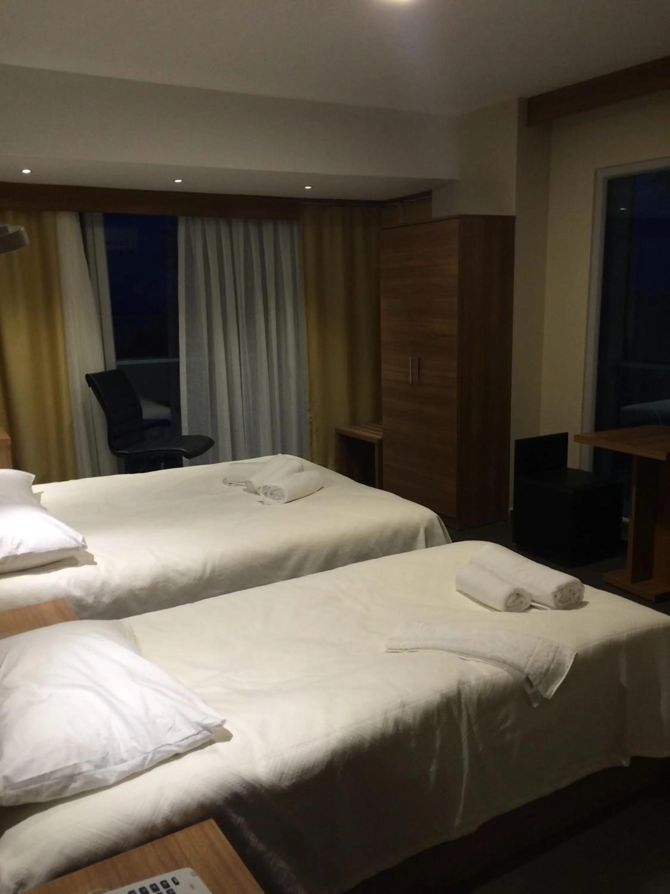 Photo of the whole room, Bed in Bayraktar Hotel
