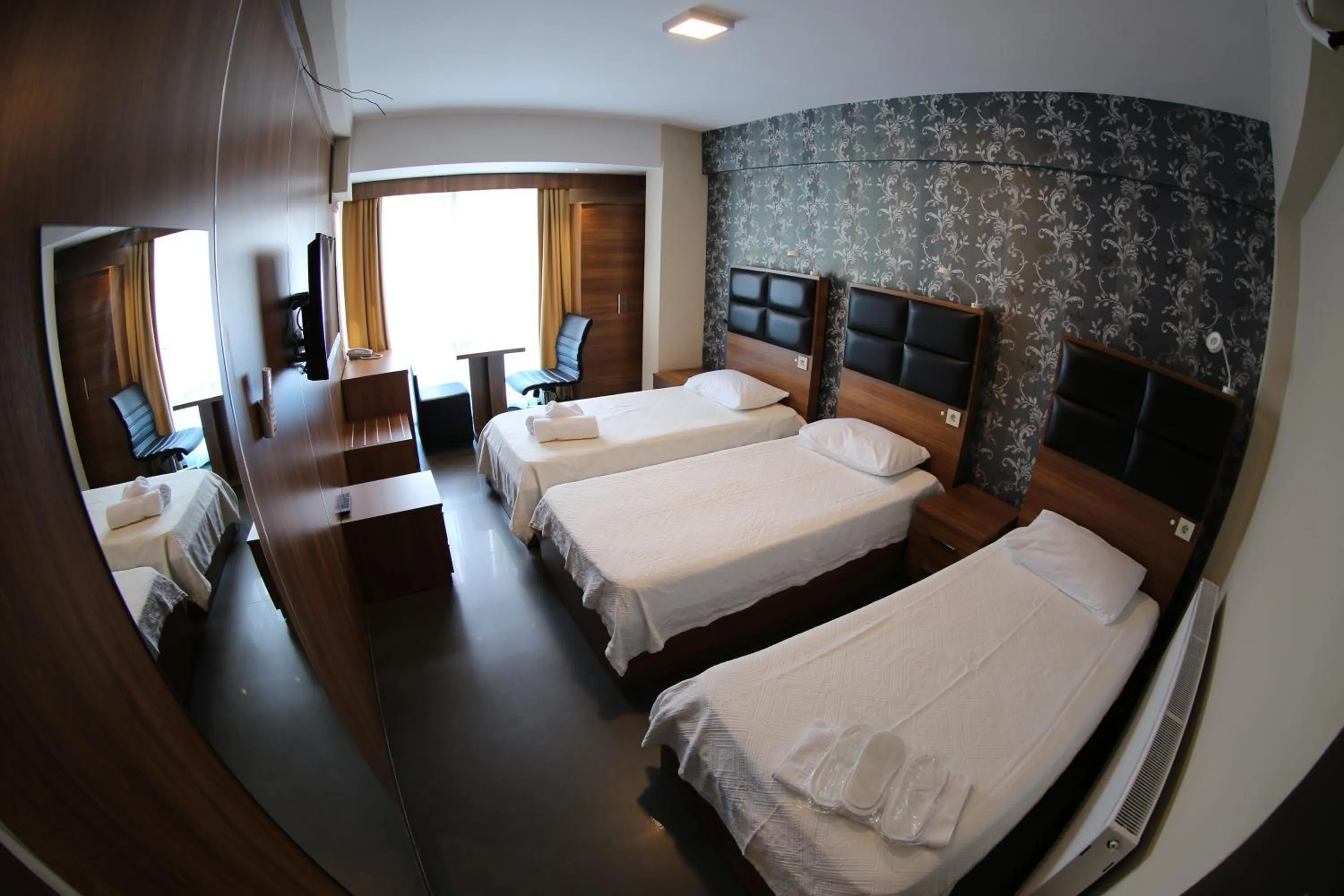Photo of the whole room, Bed in Bayraktar Hotel