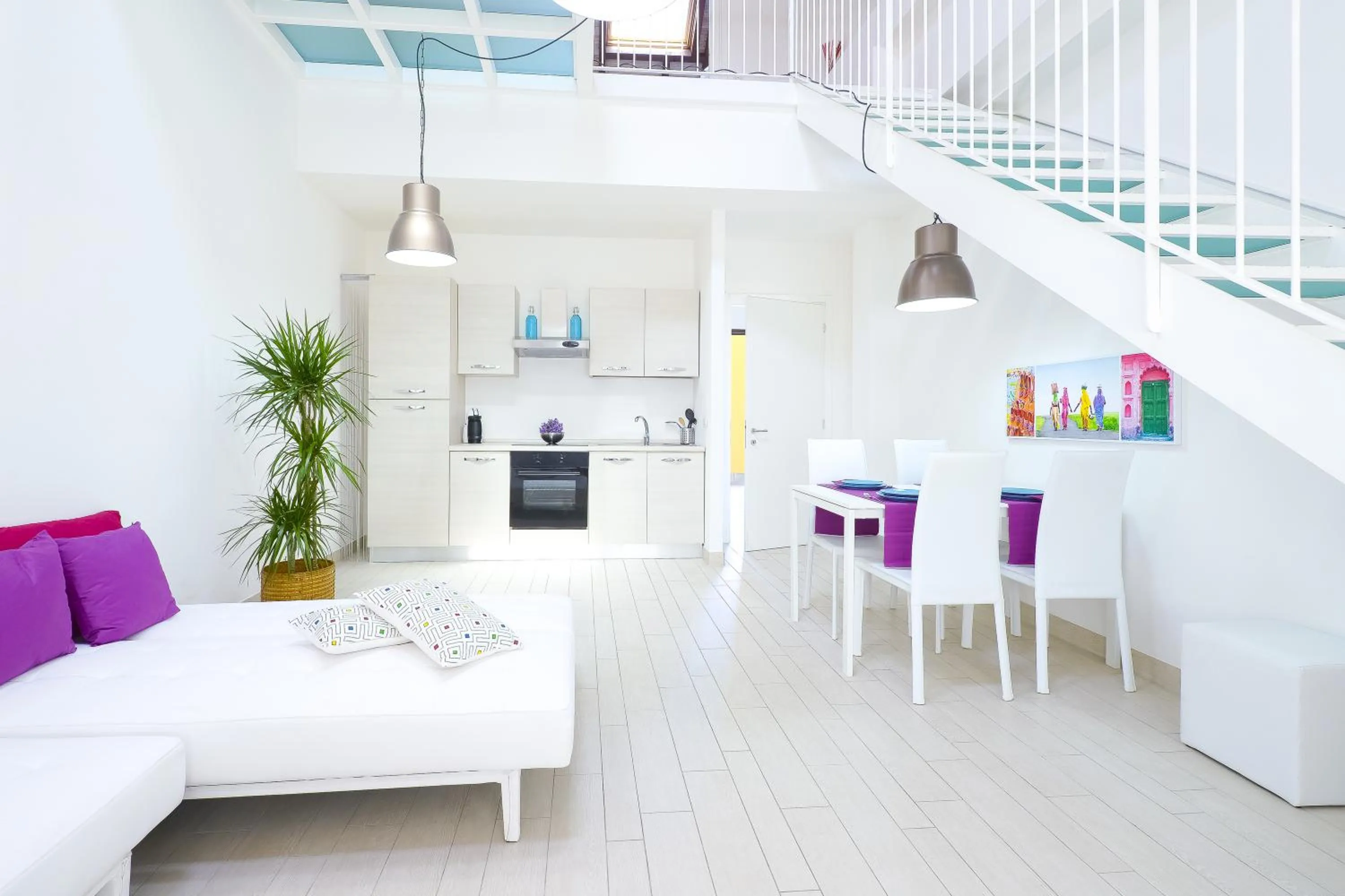 Dining area in Via Breda 120