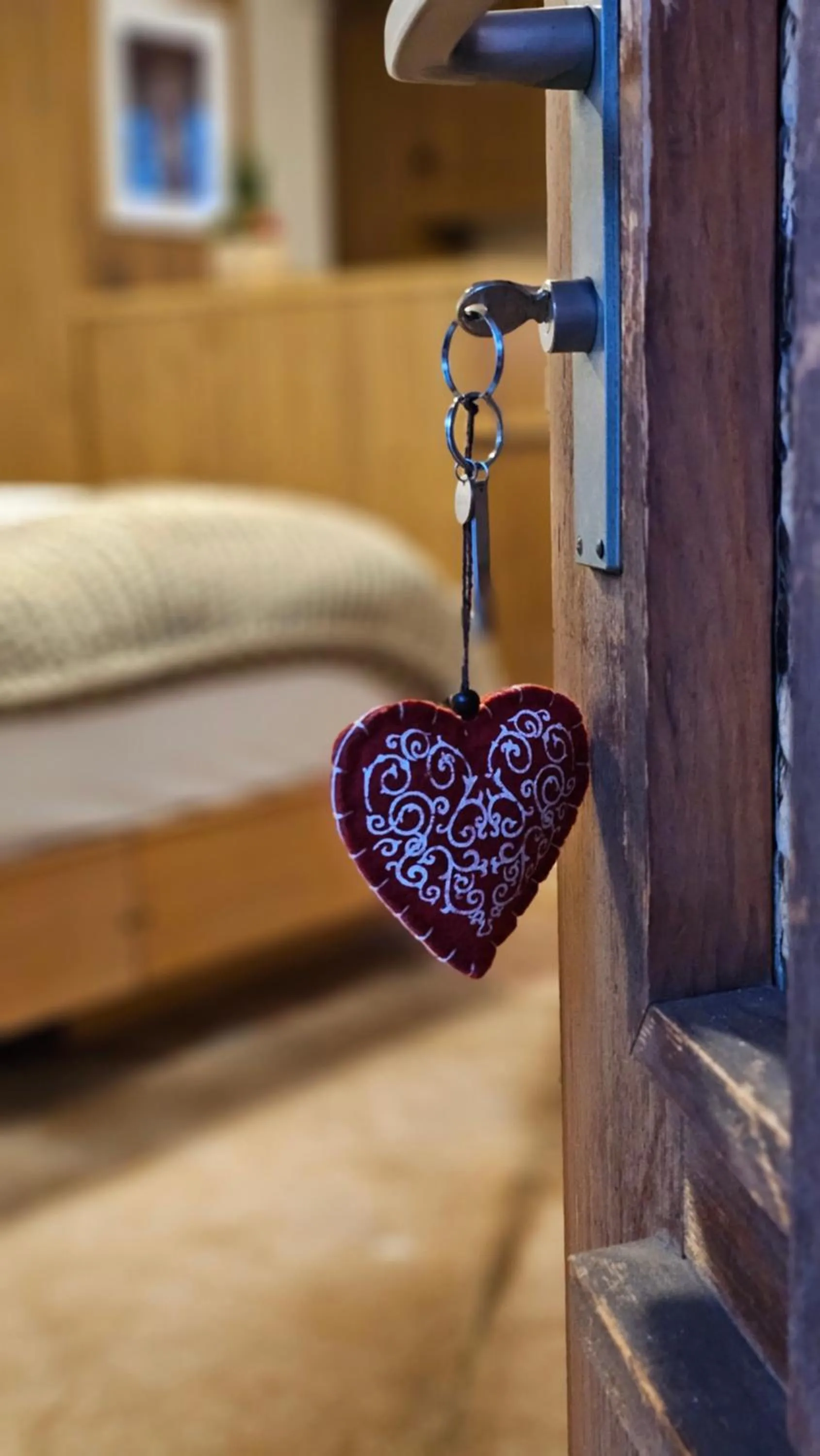 Bed in Alpina Boutique Hotel Interlaken - Ringgenberg - Adults only !