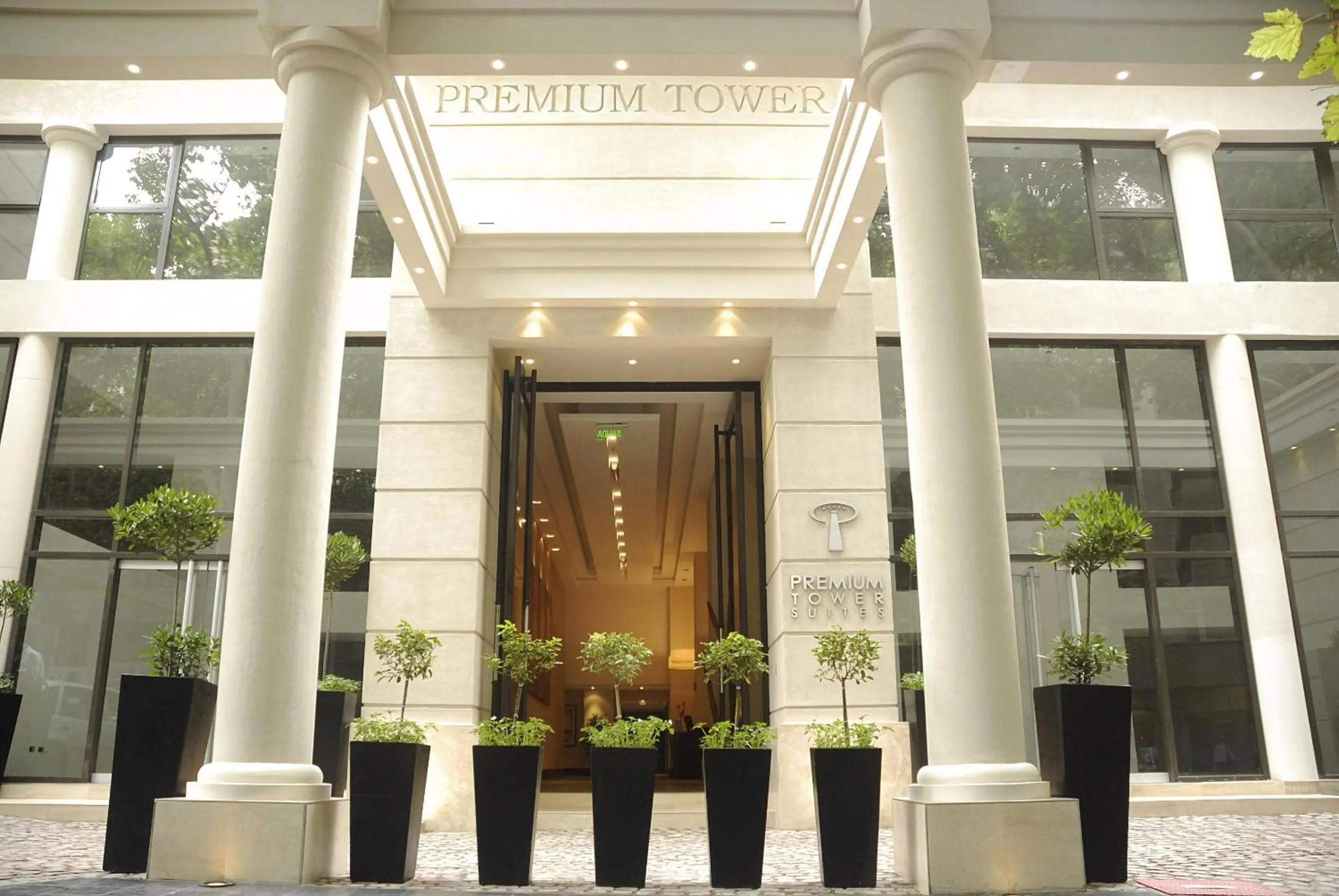 Premium Tower Suites Mendoza