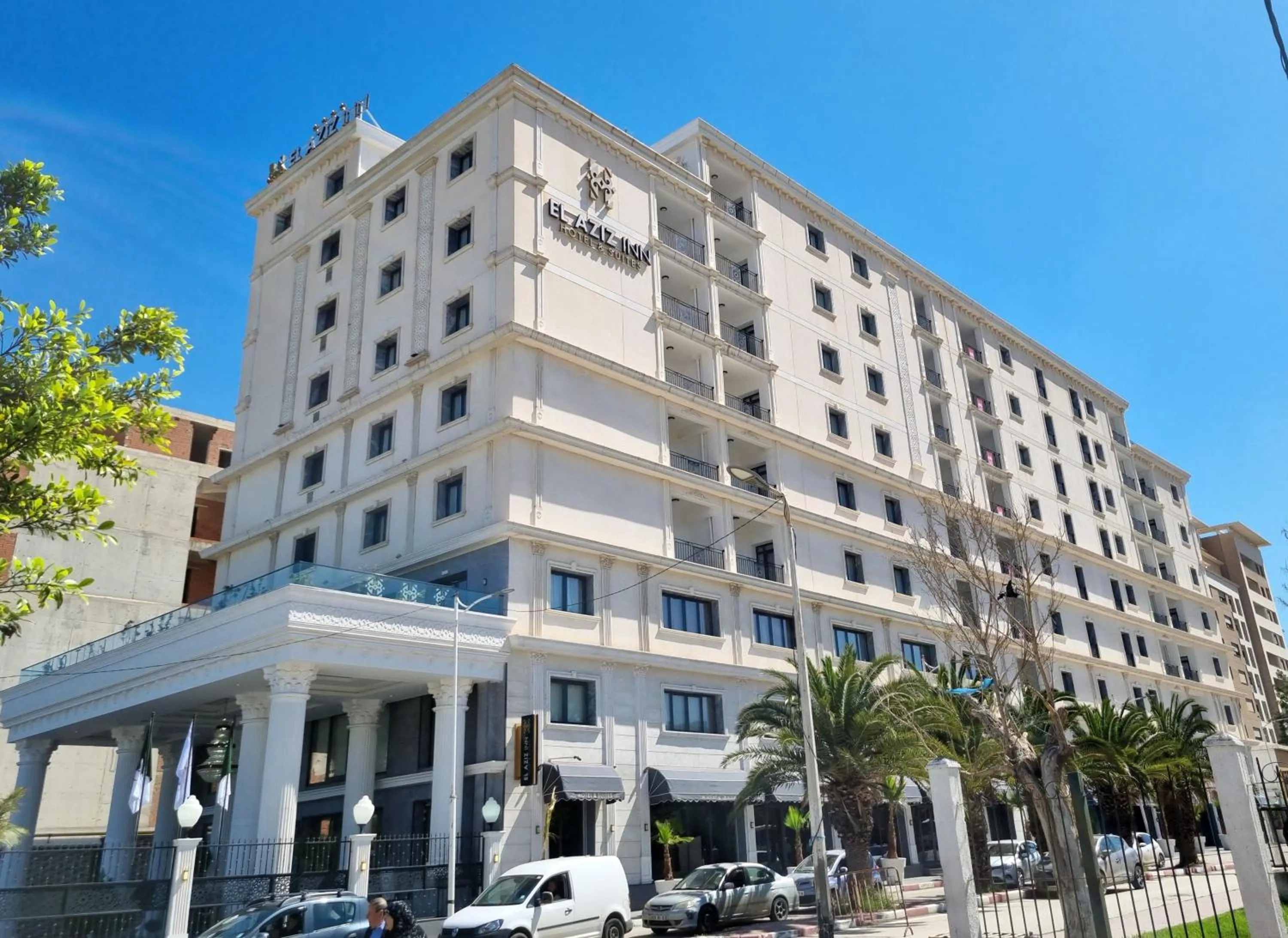 Property building in El Aziz Inn