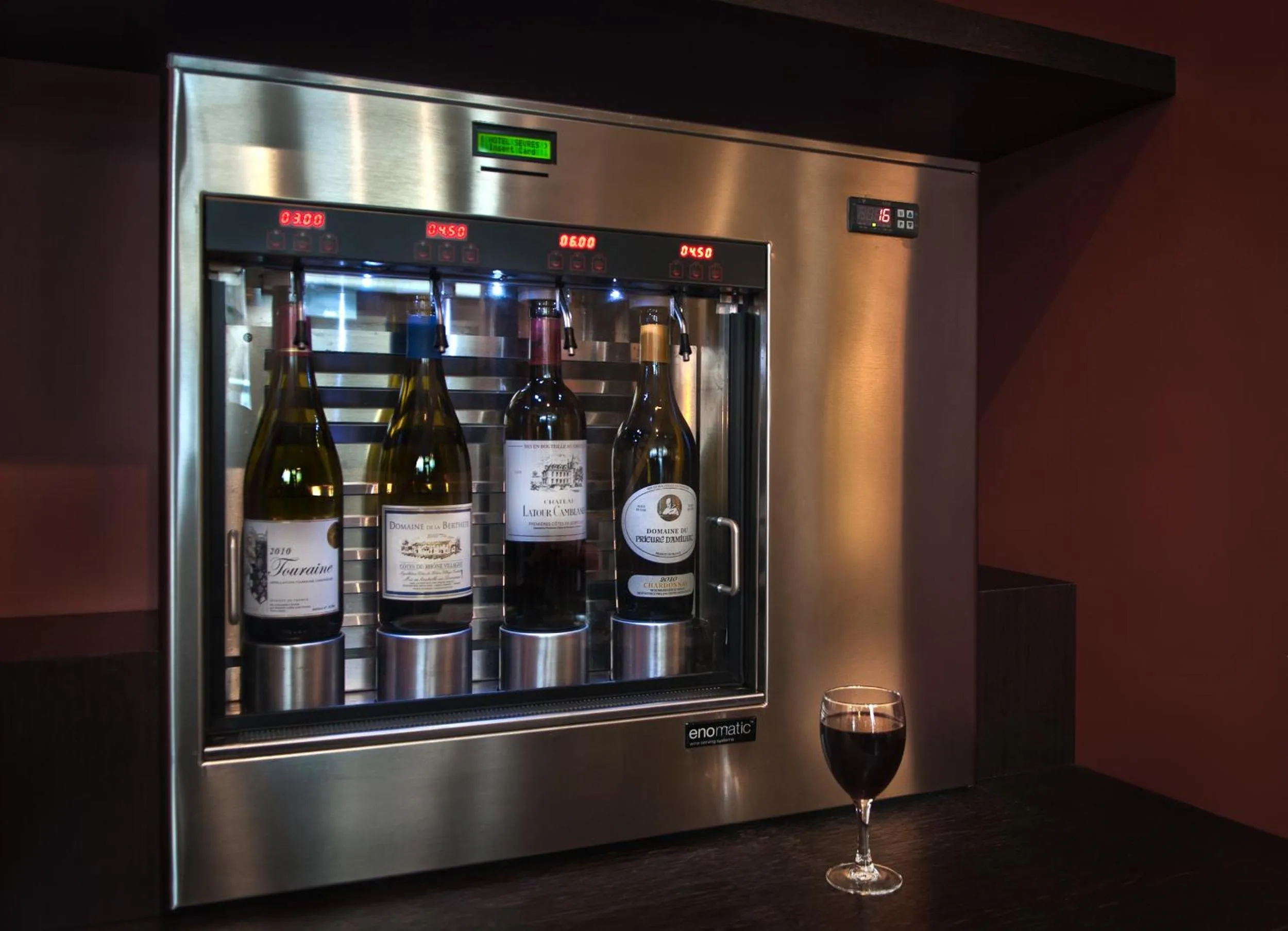 Alcoholic drinks in Hôtel de Sèvres