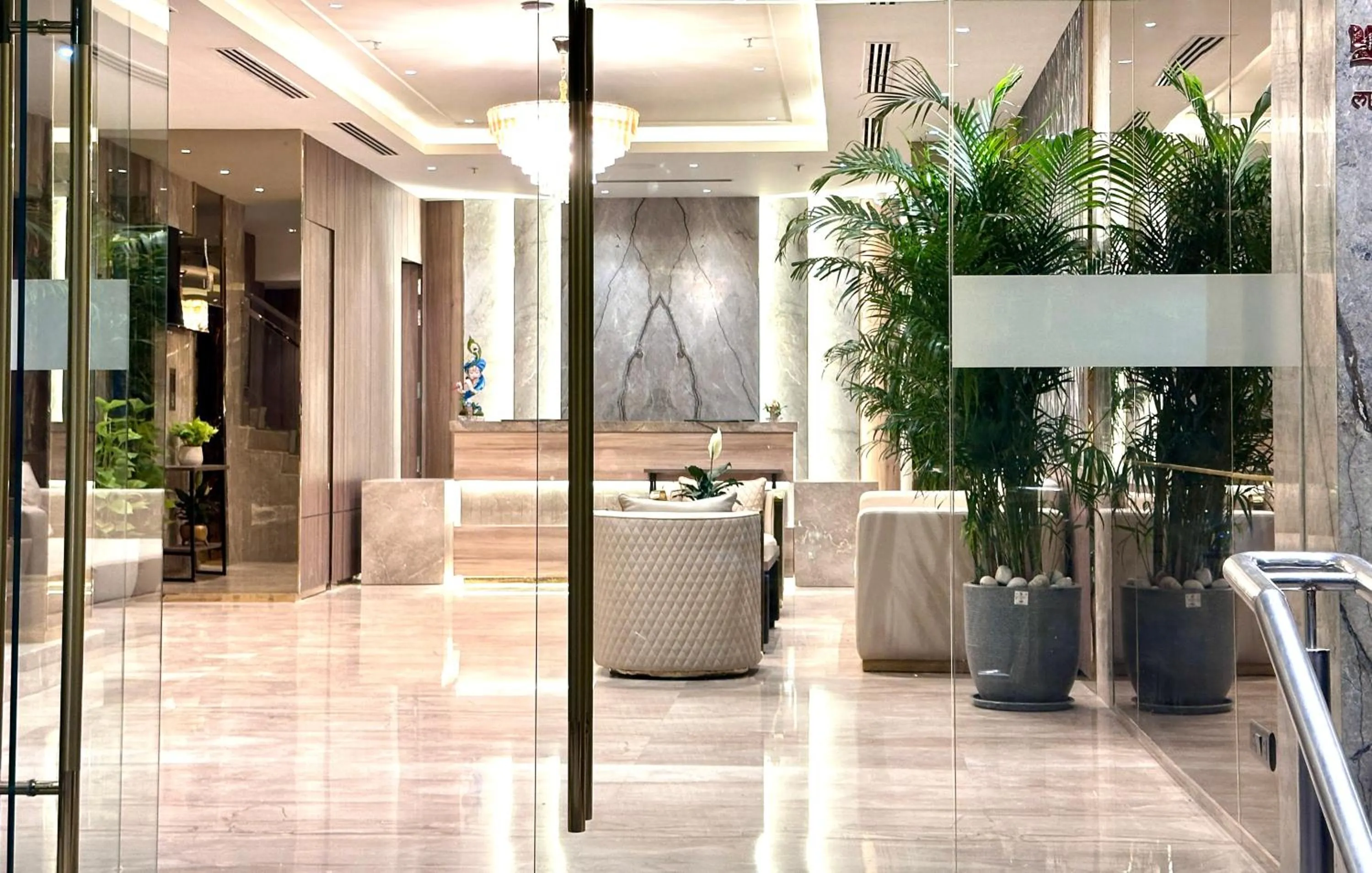 Lobby or reception in ASTER GRAND BY ZENQ Saket