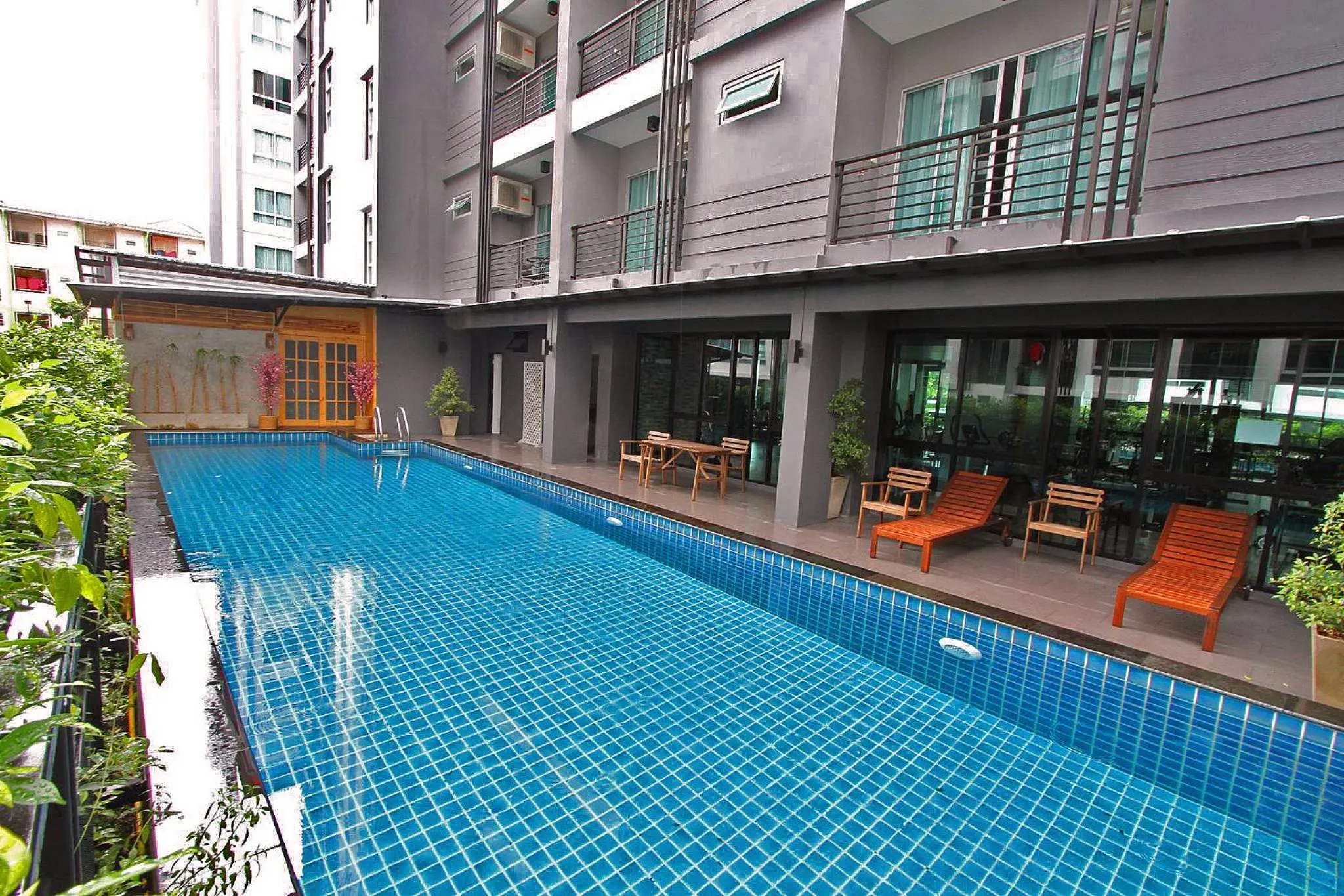 Swimming pool in Interpark Hotel & Residence, Eastern Seaboard Rayong