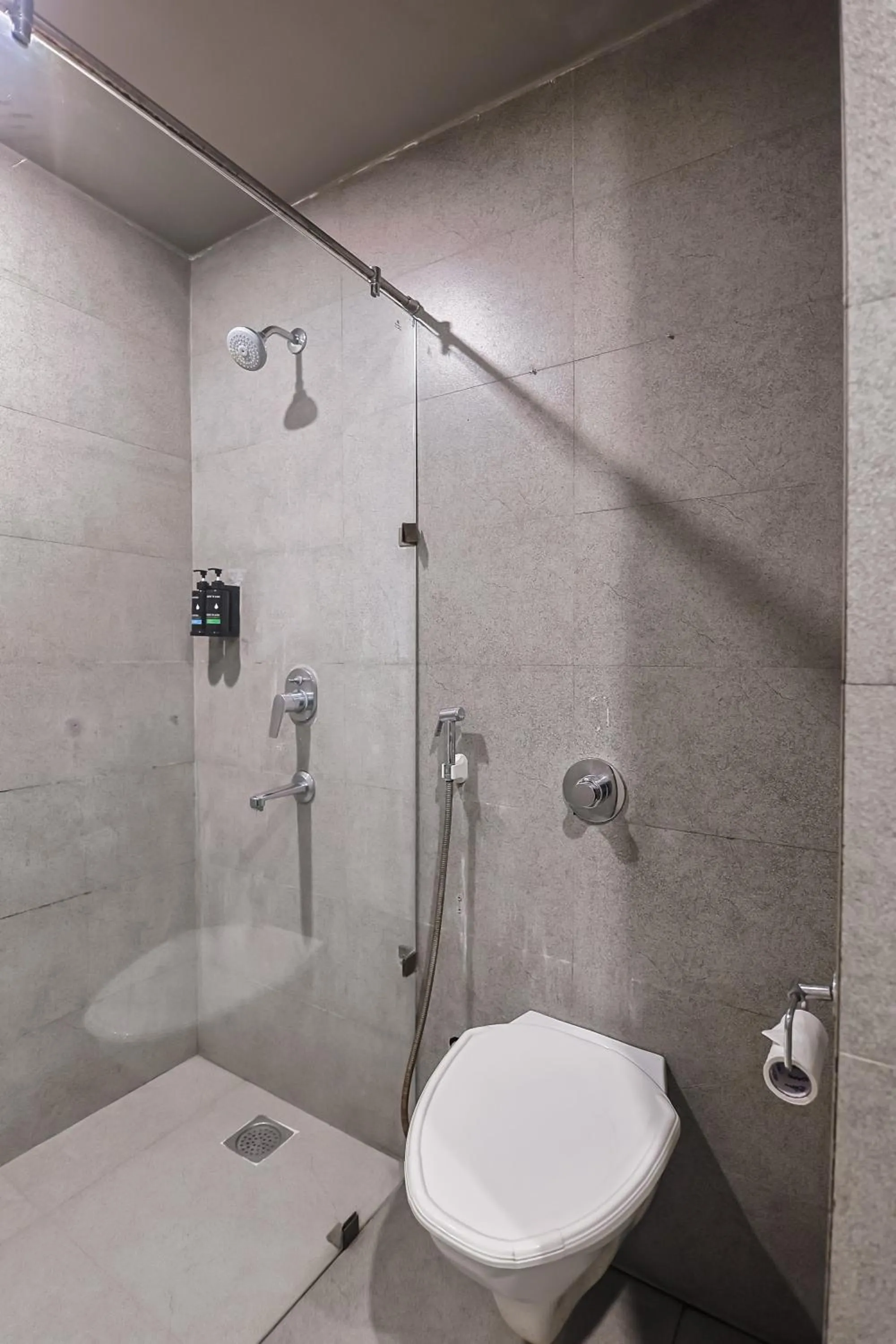 Bathroom in Max Hotels Prayagraj