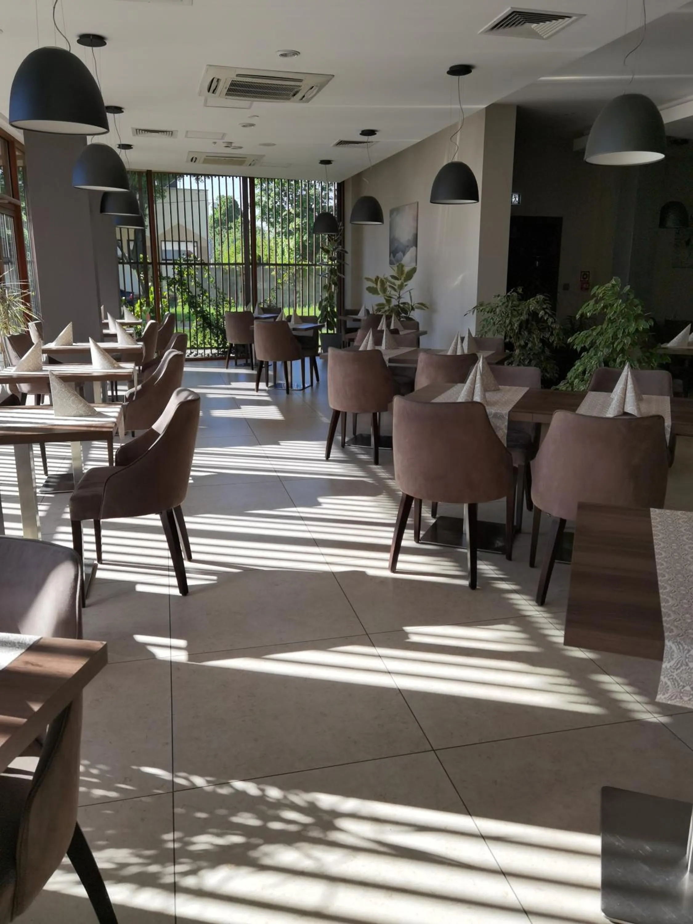 Restaurant/places to eat in Hotel Olecki