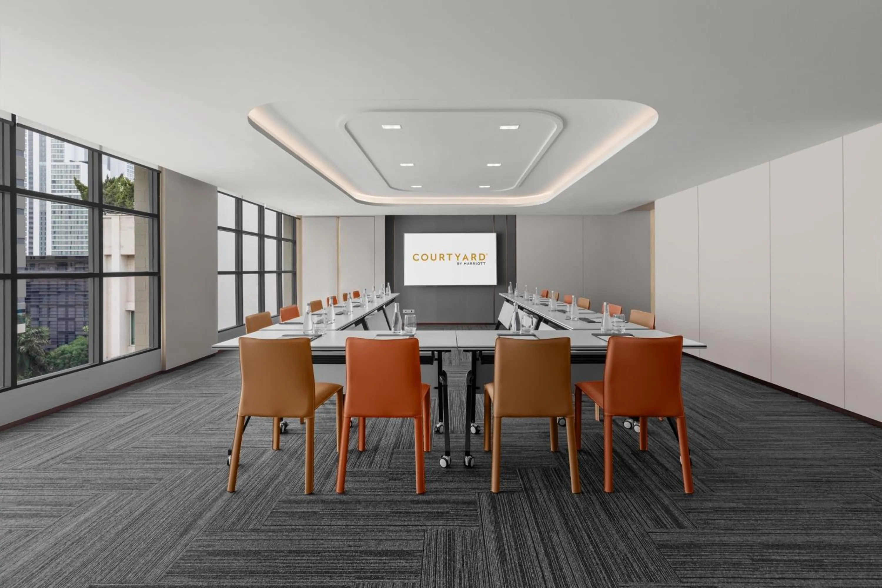 Meeting/conference room in Courtyard by Marriott Bangkok Sukhumvit 20
