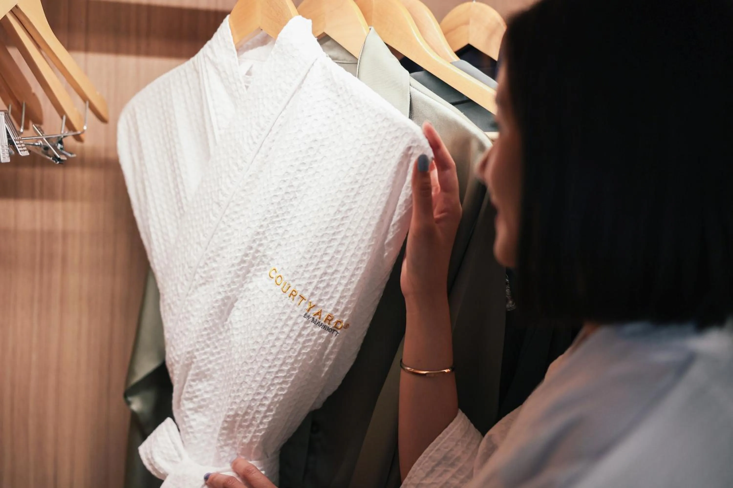 wardrobe in Courtyard by Marriott Bangkok Sukhumvit 20