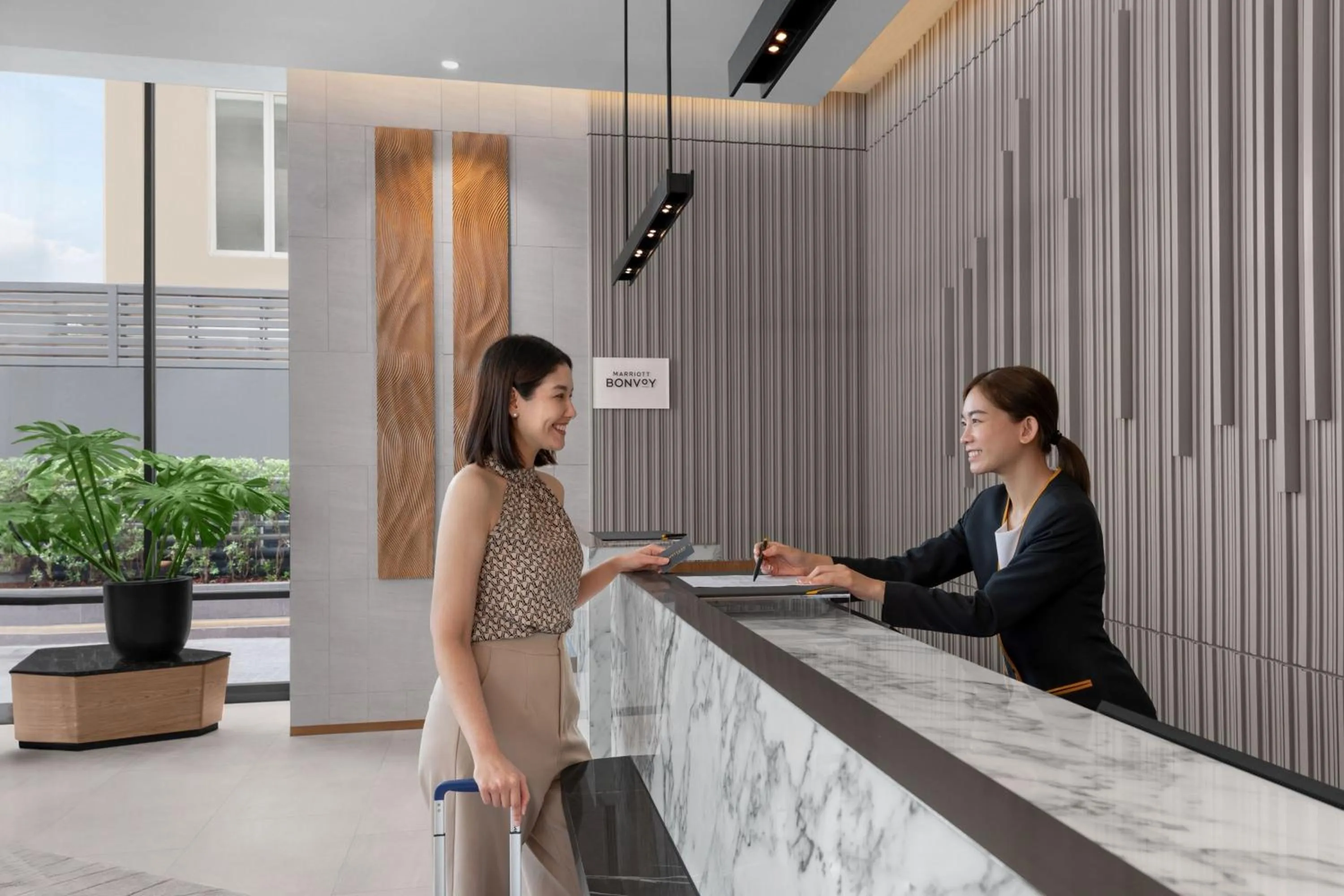 Property building in Courtyard by Marriott Bangkok Sukhumvit 20
