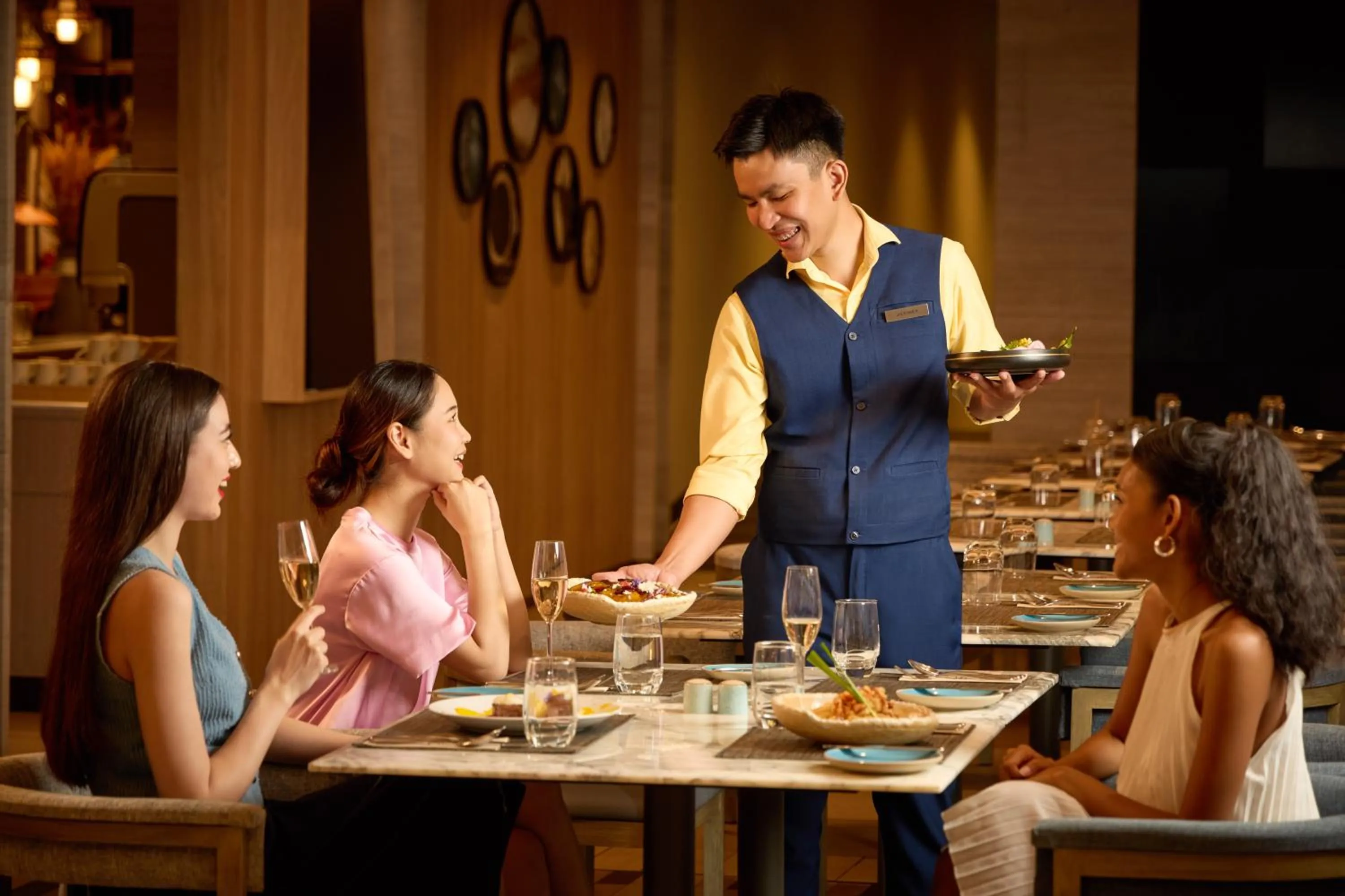 Food and drinks in Courtyard by Marriott Bangkok Sukhumvit 20