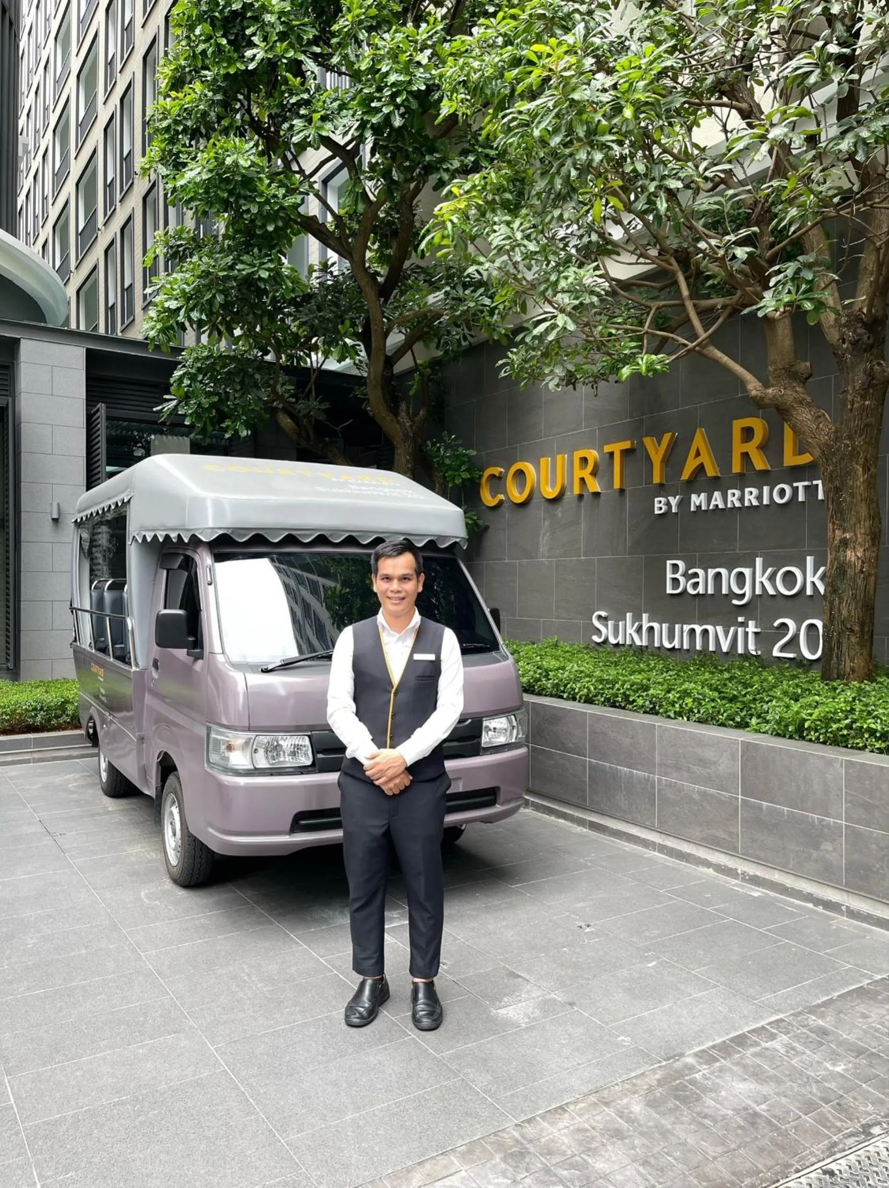 shuttle in Courtyard by Marriott Bangkok Sukhumvit 20