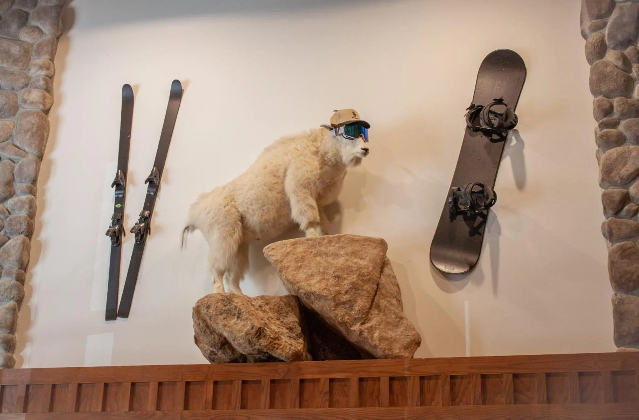 Decorative detail in Gravity Haus Big Sky