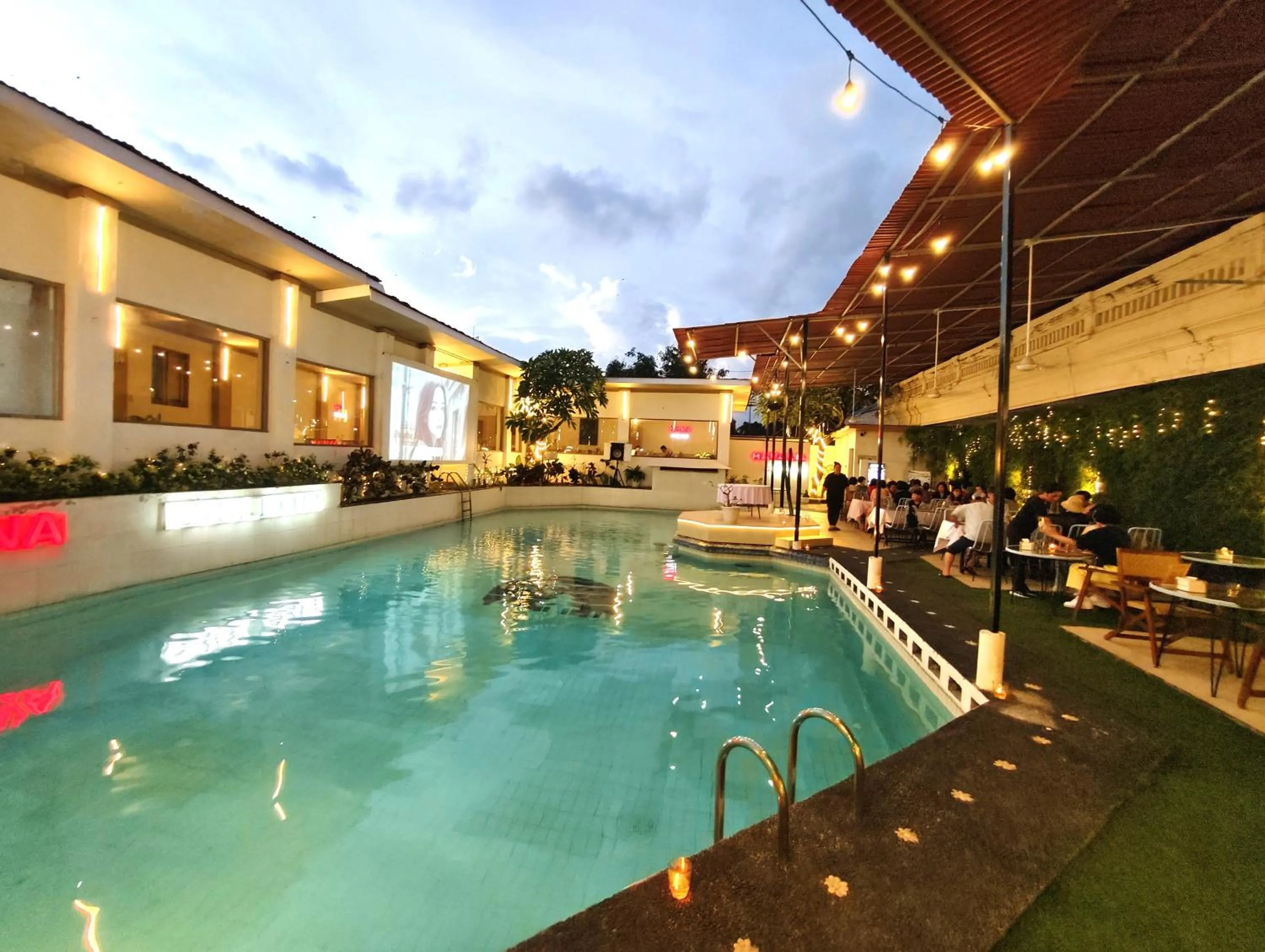 Swimming pool in Private Pool Villas Kuta Bali