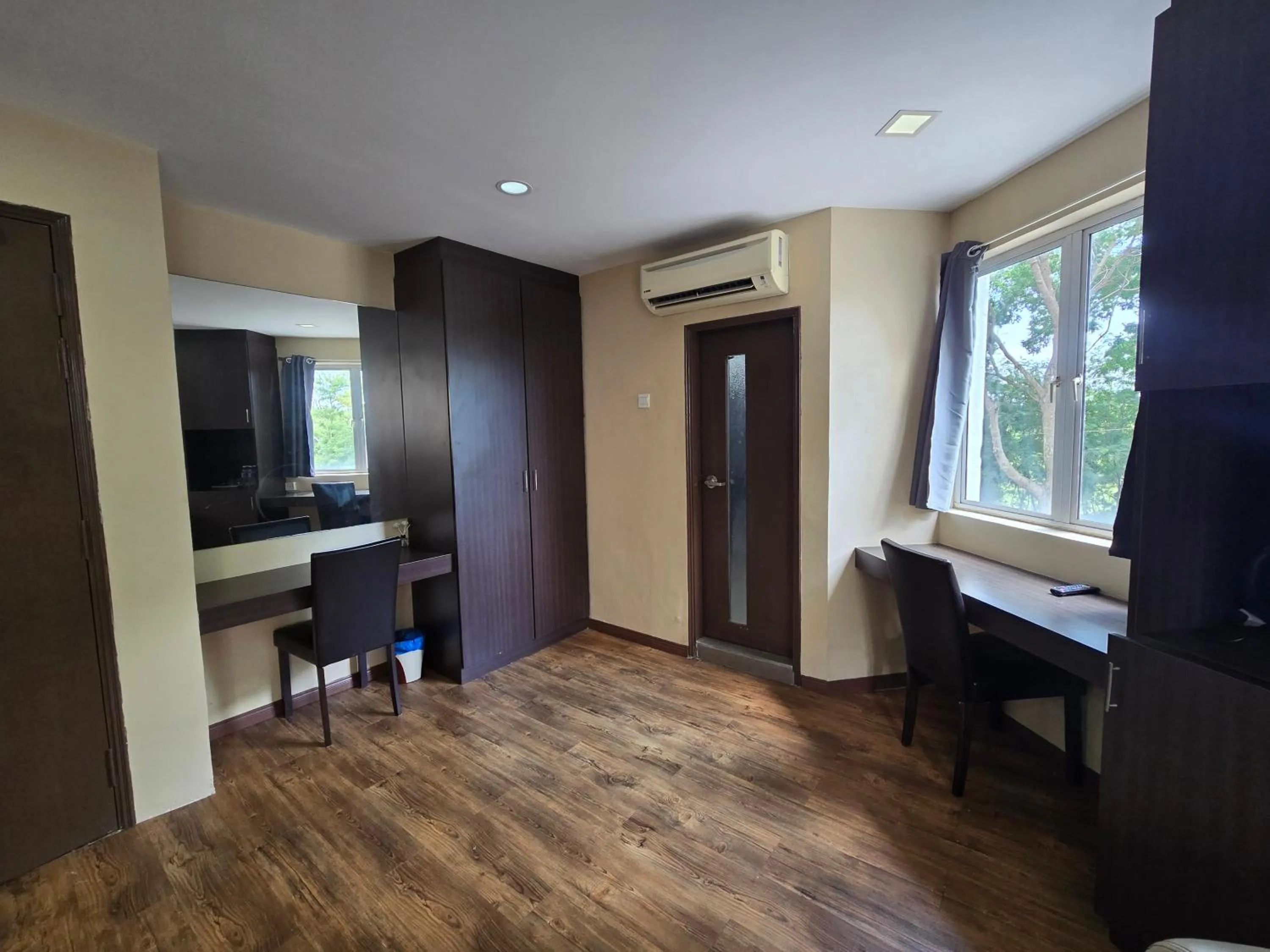 wardrobe in Fast Hotel Melaka Near Menara Taming Sari - 2 Mins Only