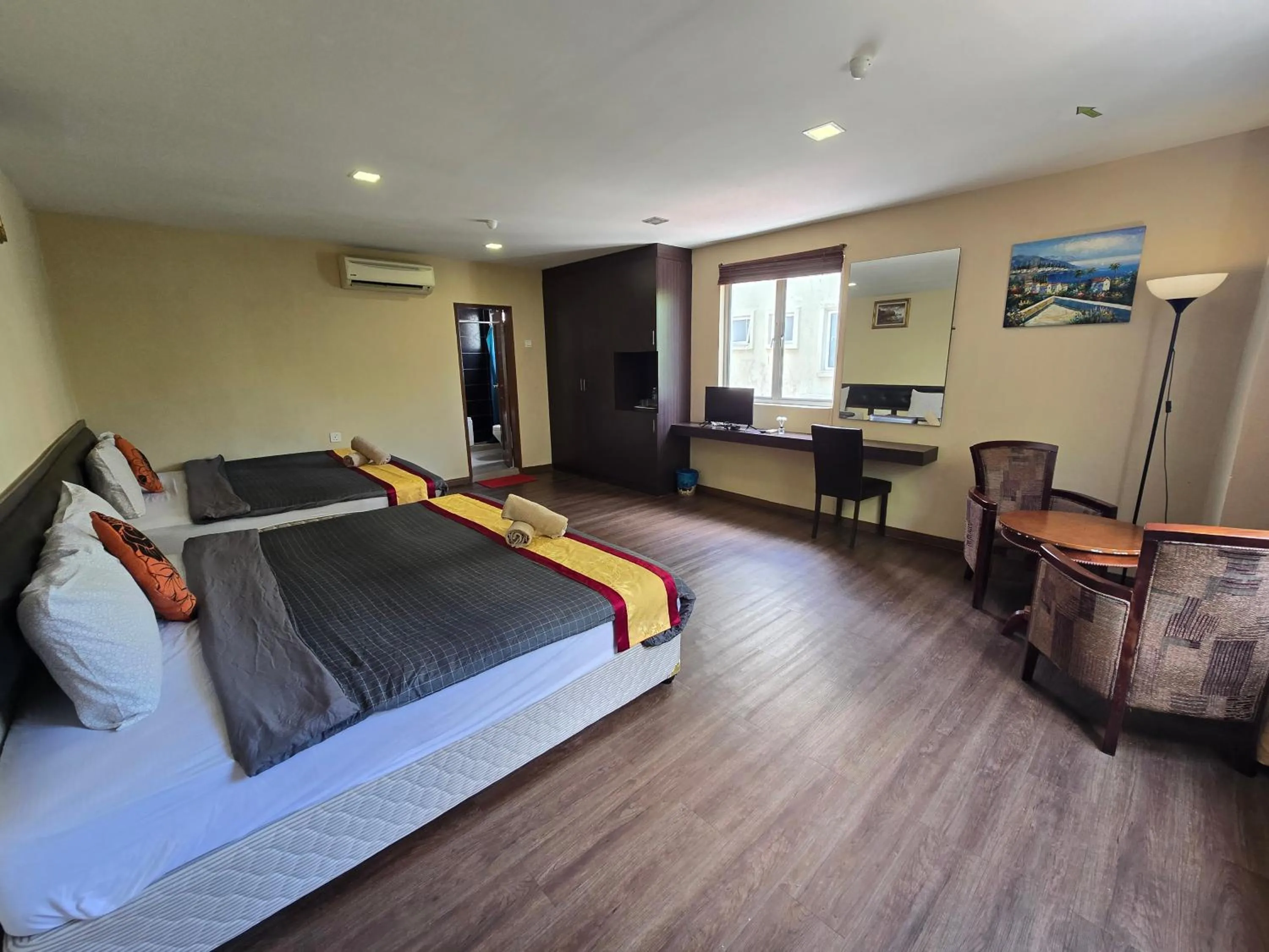 Bed in Fast Hotel Melaka Near Menara Taming Sari - 2 Mins Only