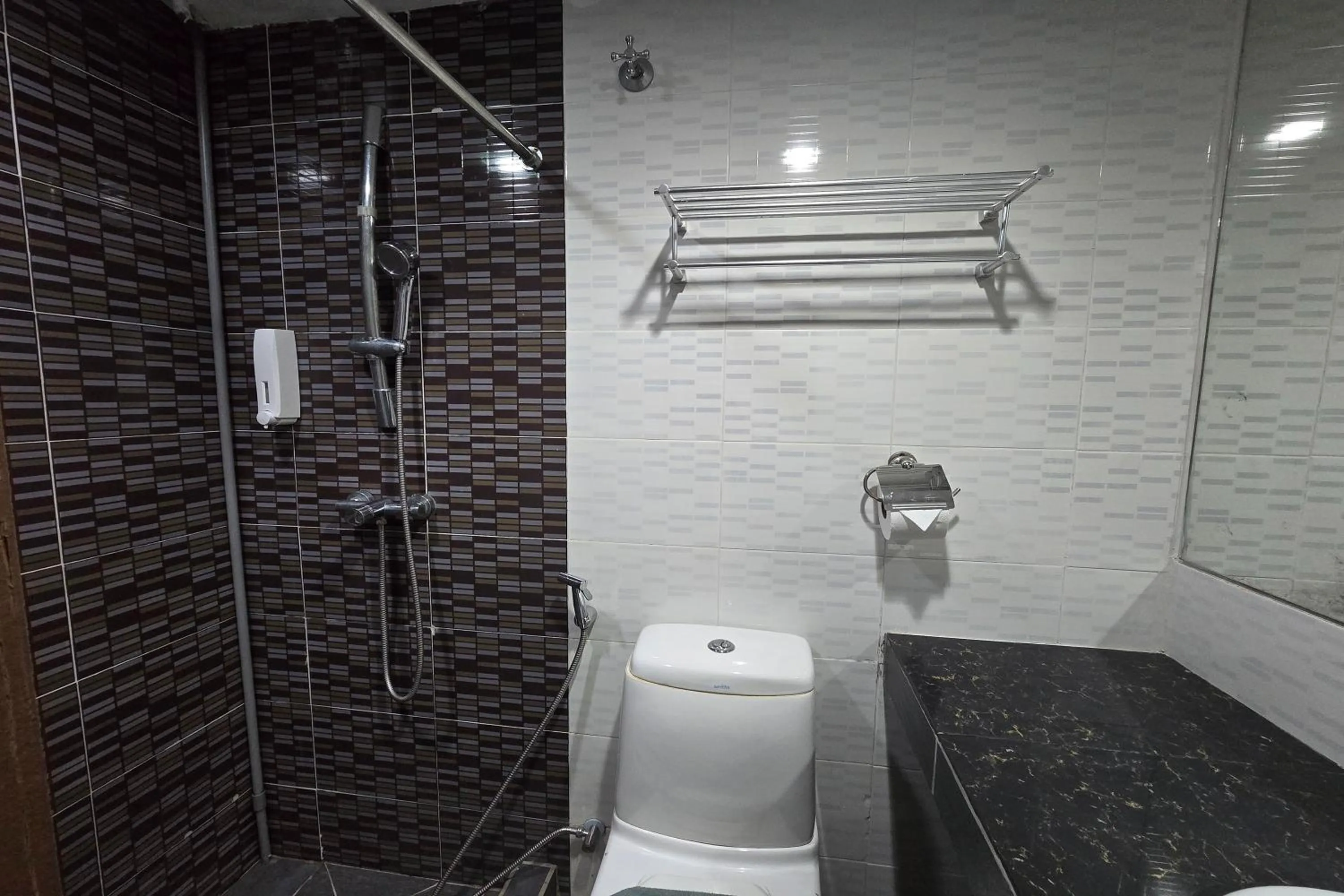 Bathroom in Fast Hotel Melaka Near Menara Taming Sari - 2 Mins Only