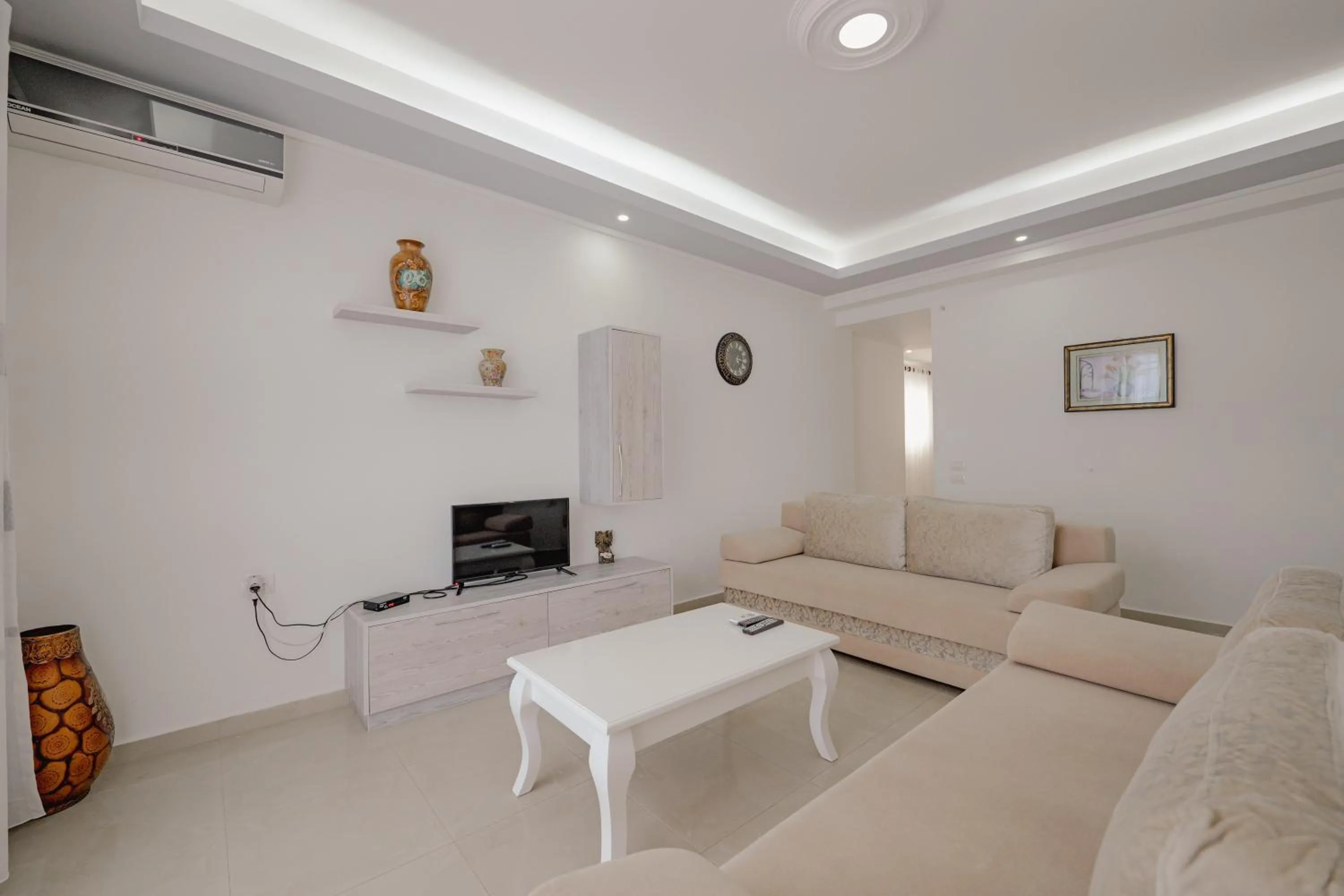 TV and multimedia in Villa Xika