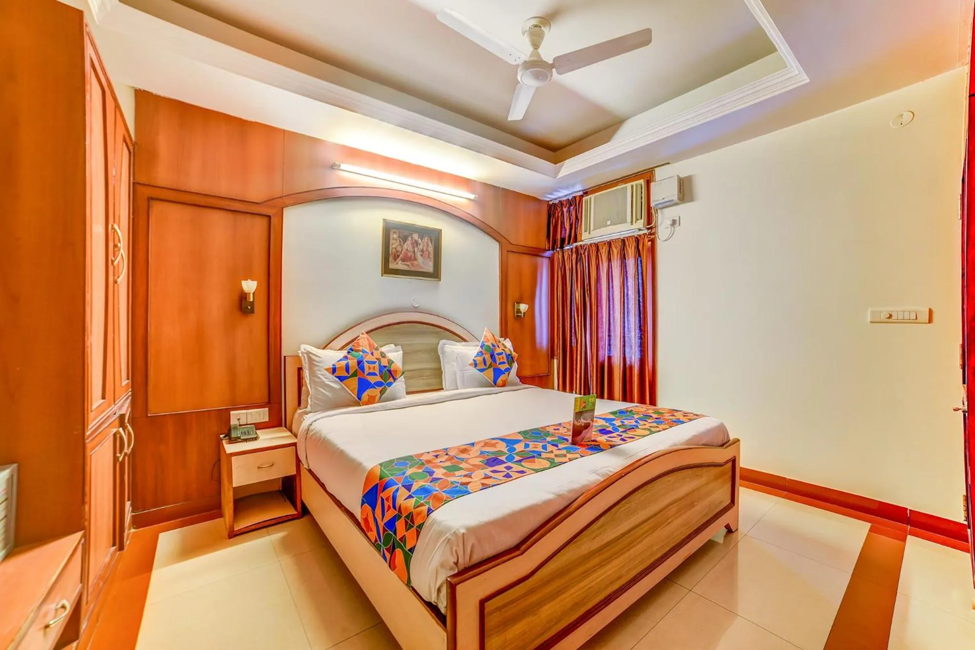 Bedroom, Bed in Hotel Kings Corner