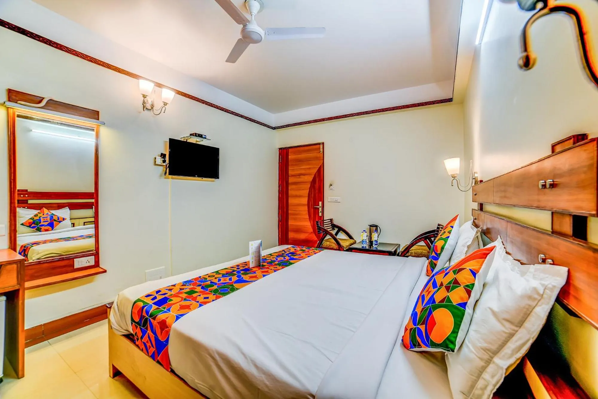 Bedroom, Bed in Hotel Kings Corner