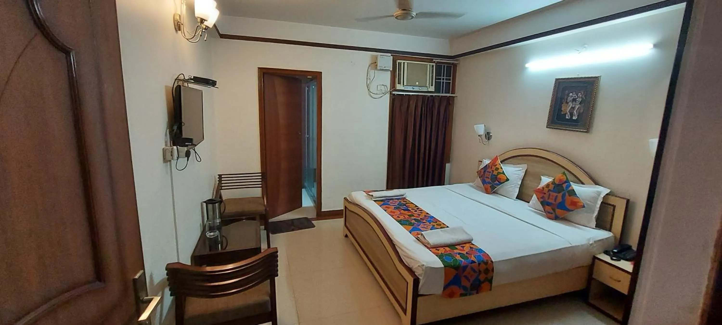 Bedroom, Bed in Hotel Kings Corner