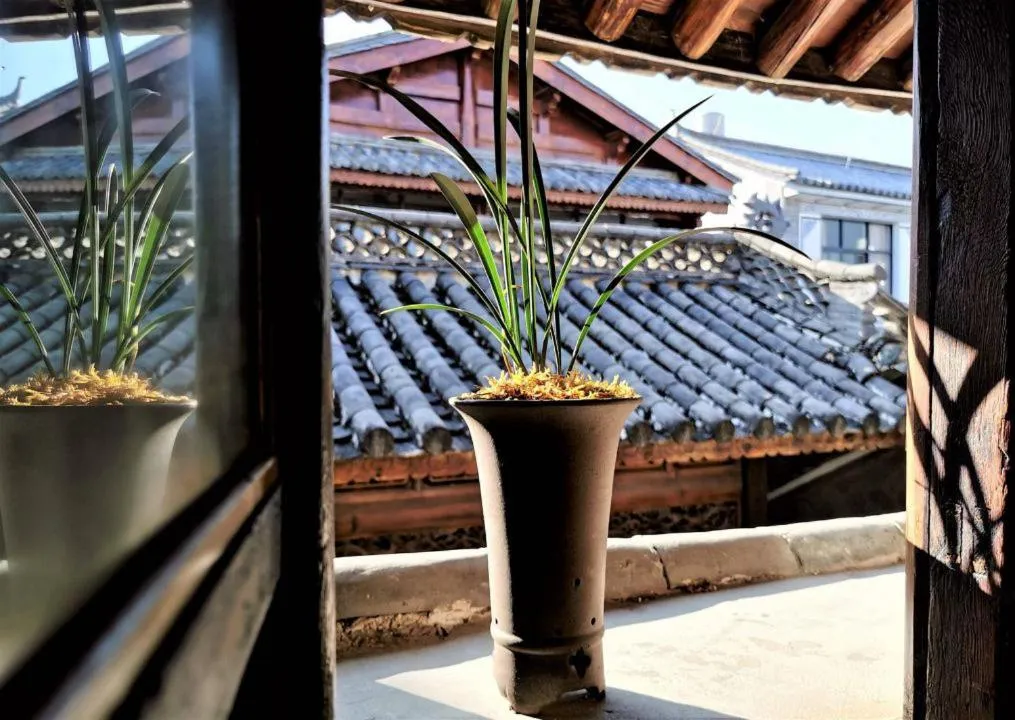 Bedroom in Tianxi Mansion in Dali Ancient City - A Century-Old Official Residence