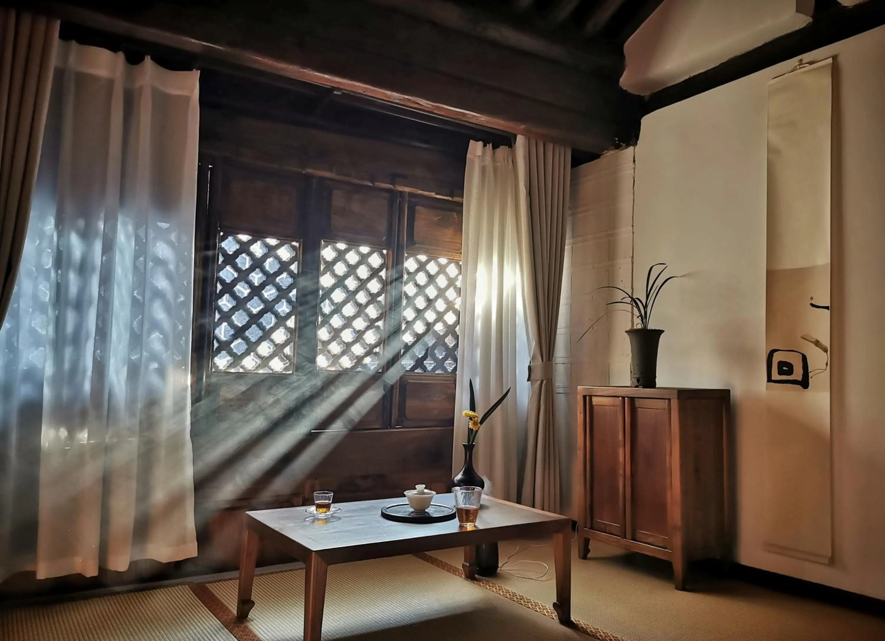 Tianxi Mansion in Dali Ancient City - A Century-Old Official Residence