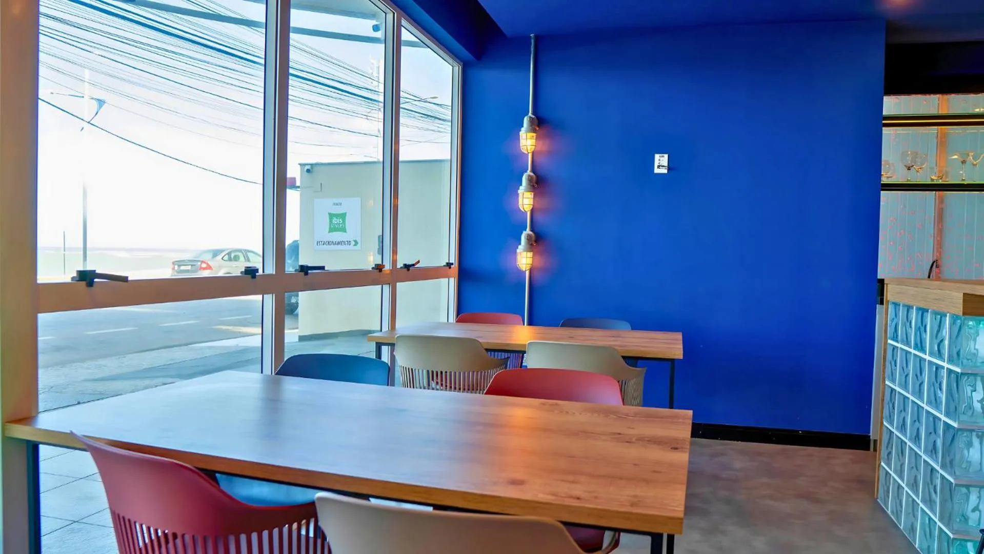 Restaurant/places to eat in Ibis Styles Macaé