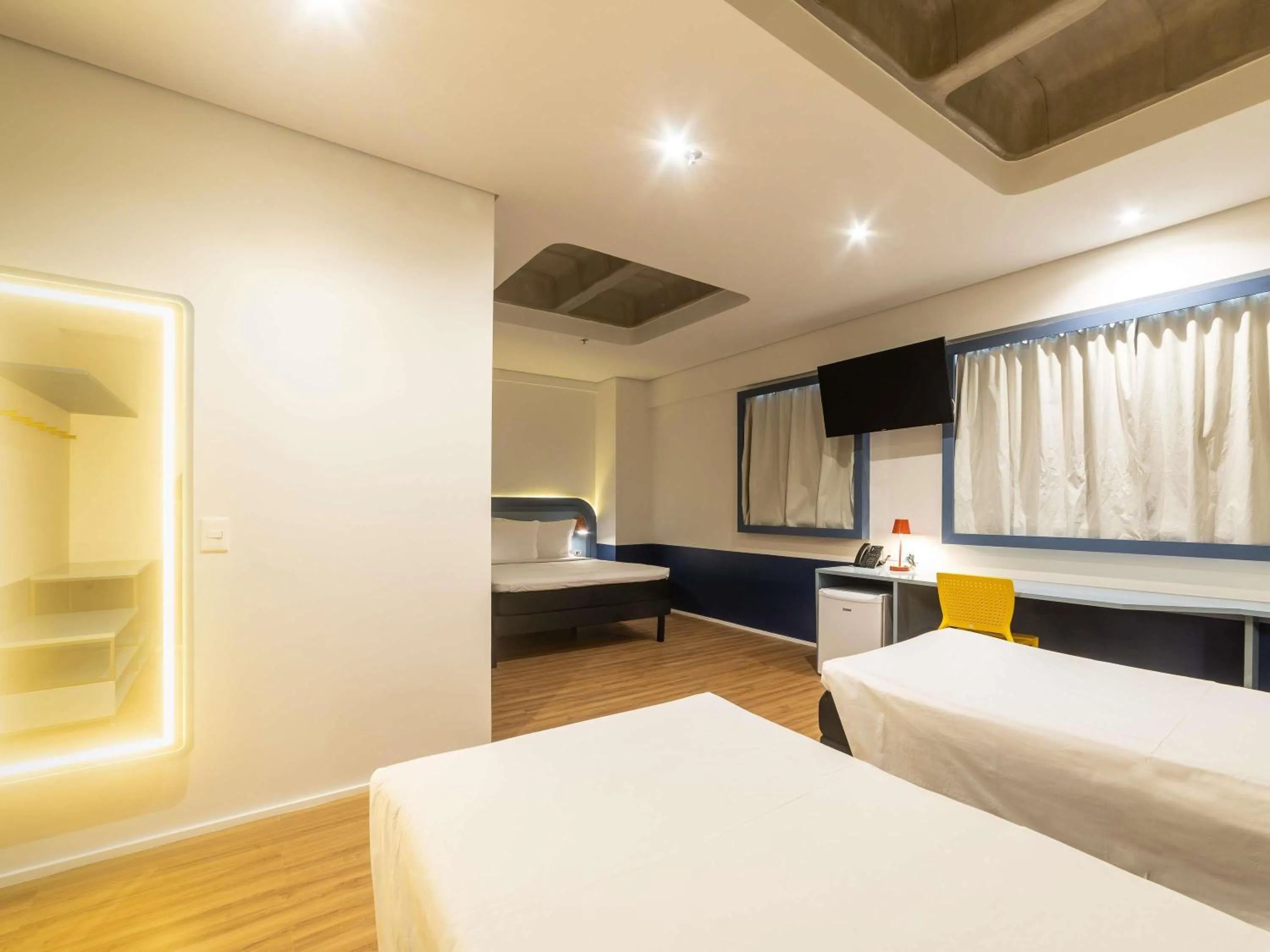 Bedroom, Bed in ibis Styles Fortaleza Shopping Giga Mall