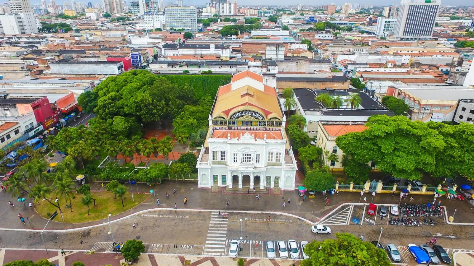 Landmark view in ibis Styles Fortaleza Shopping Giga Mall