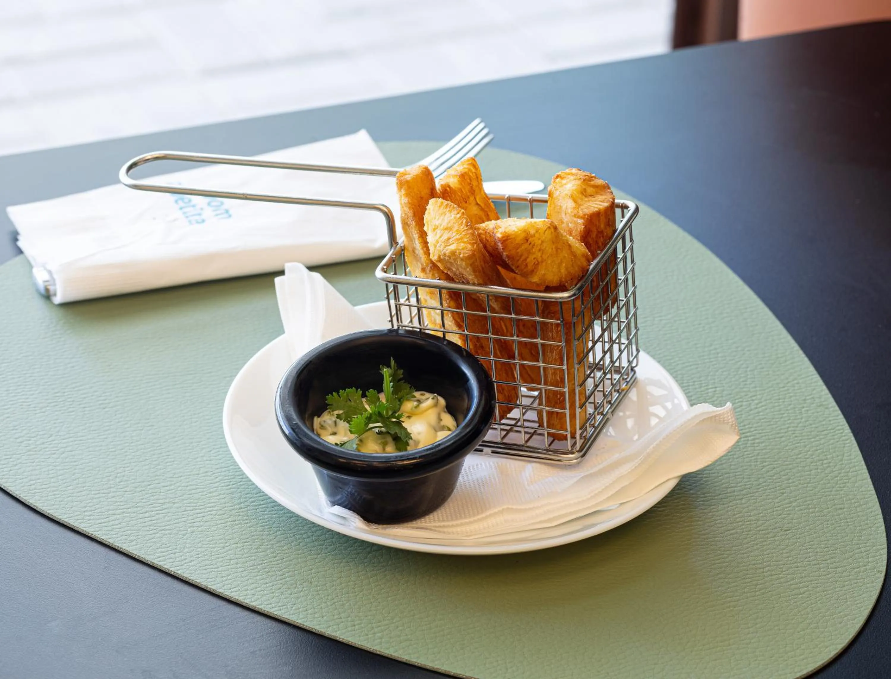 Restaurant/places to eat in ibis Styles Fortaleza Shopping Giga Mall