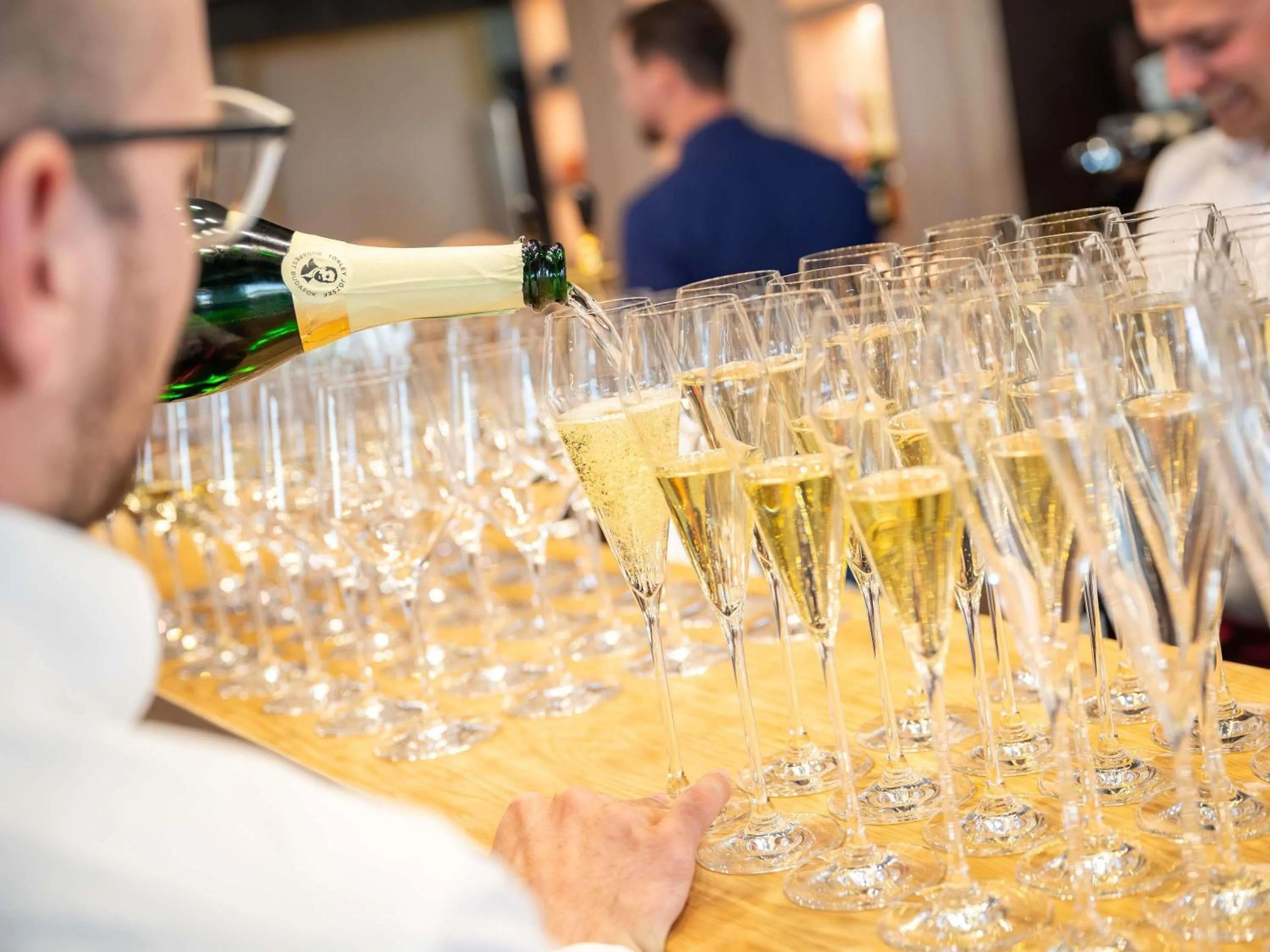 Lounge or bar in ibis Styles Debrecen Airport