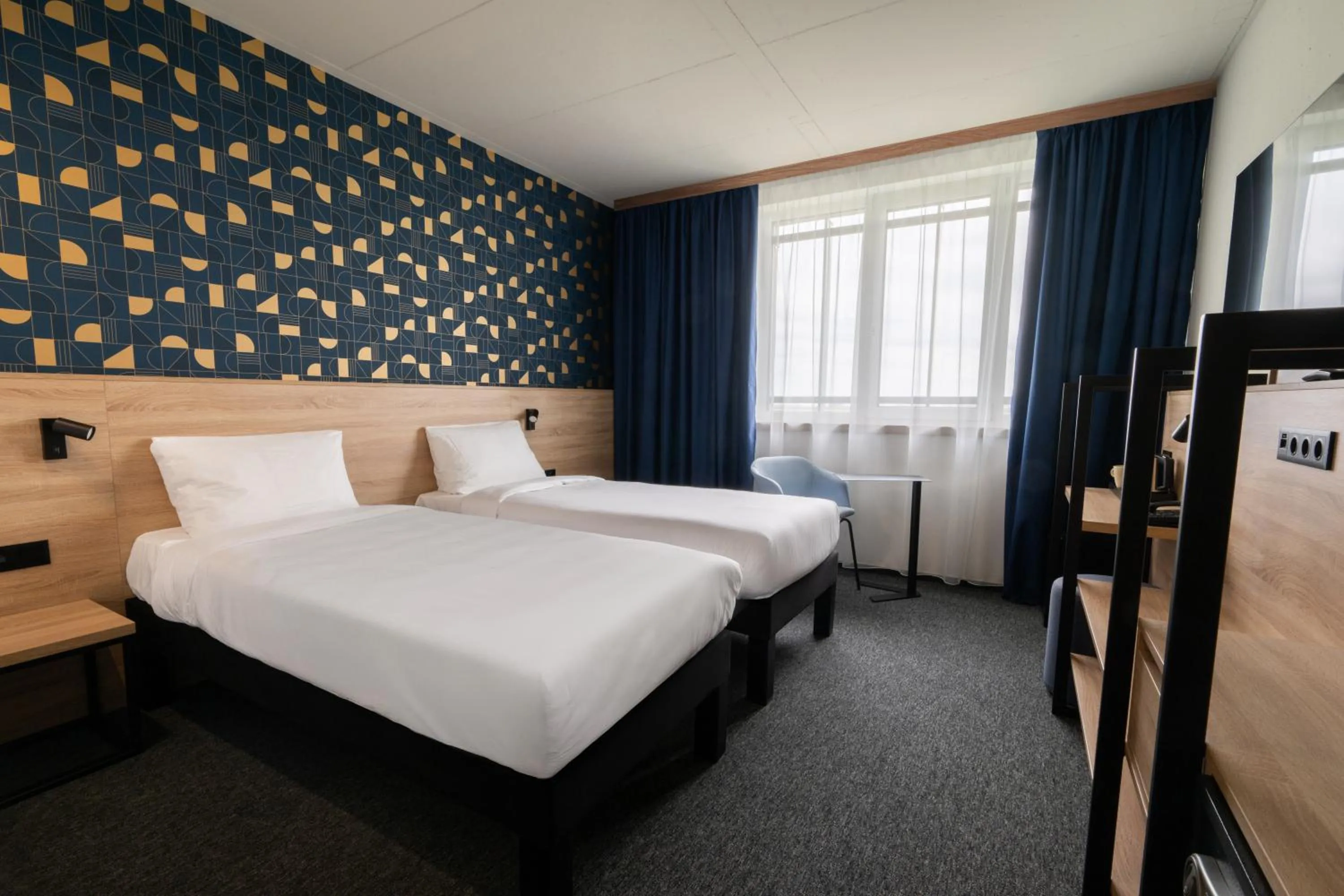 Bedroom, Bed in ibis Styles Debrecen Airport