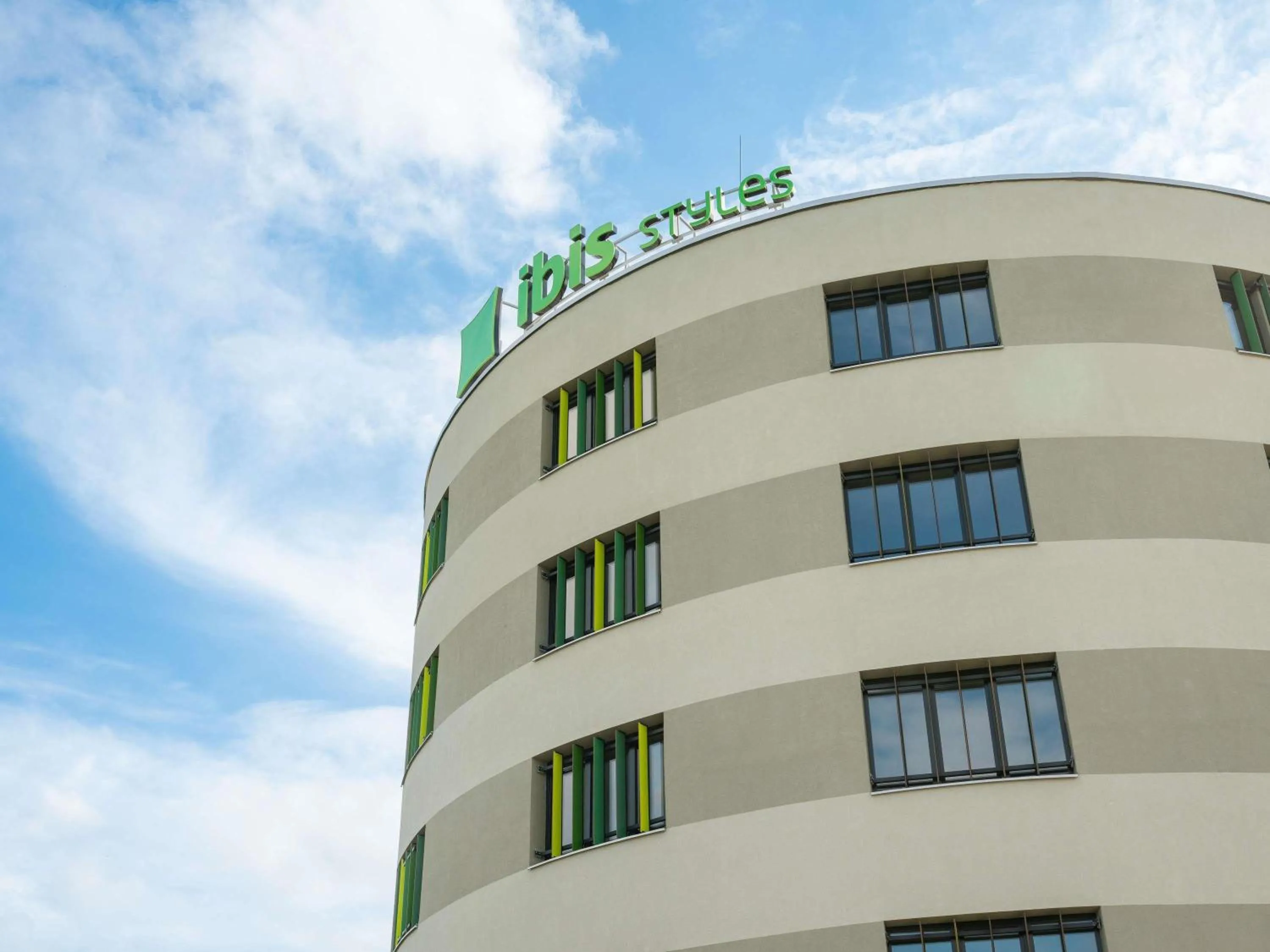 Property building in ibis Styles Debrecen Airport