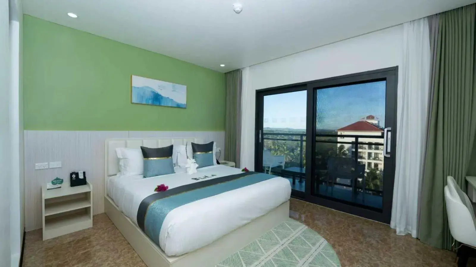 King Room with Ocean View in Wyndham Garden Wailoaloa Beach Fiji King Room with Ocean View in Wyndham Garden Wailoaloa Beach Fiji