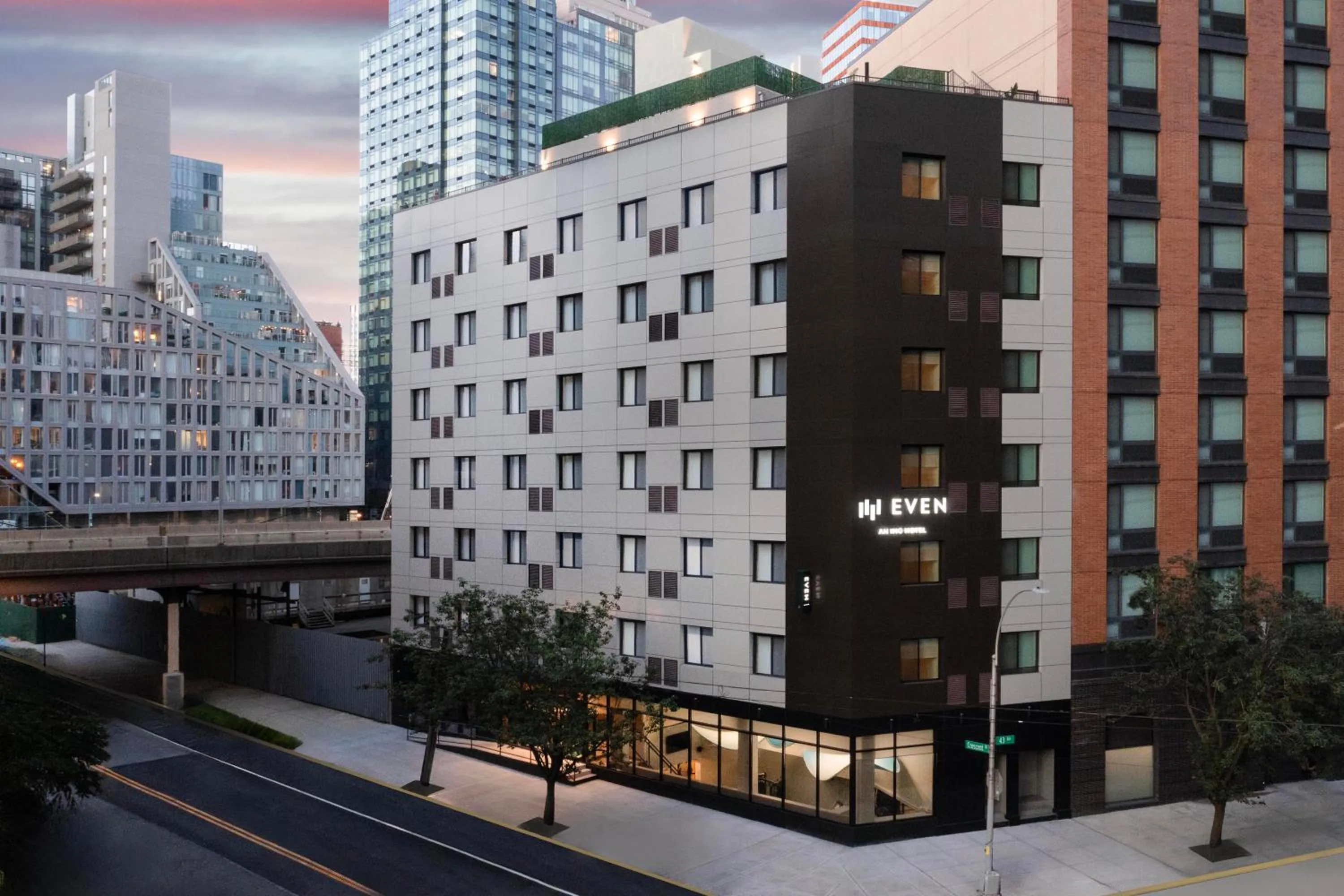 Property building in EVEN Hotel Long Island City - New York by IHG