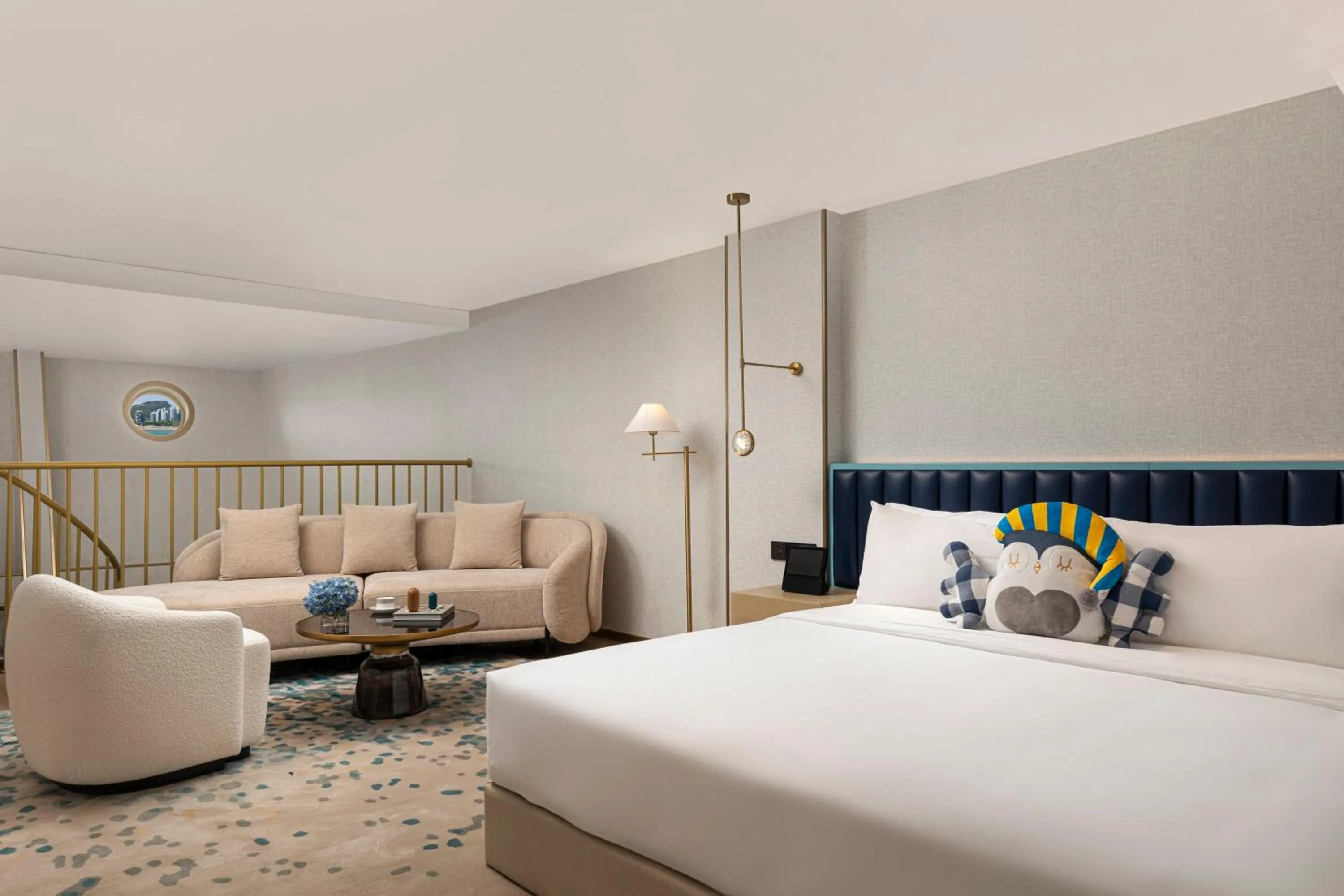 Photo of the whole room in voco Lianyungang Star of HaizhouBay