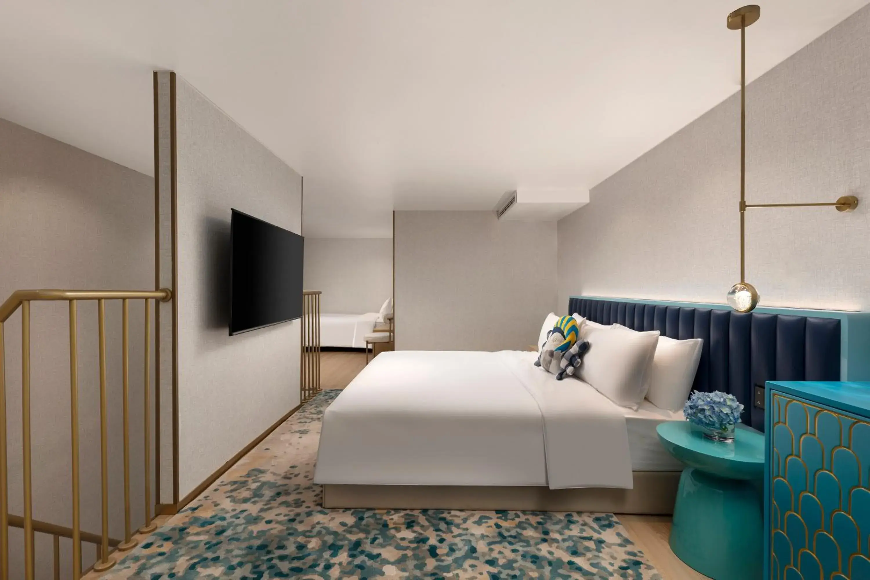 Standard Room with One King and One Single Bed in voco Lianyungang Star of HaizhouBay Standard Room with One King and One Single Bed in voco Lianyungang Star of HaizhouBay