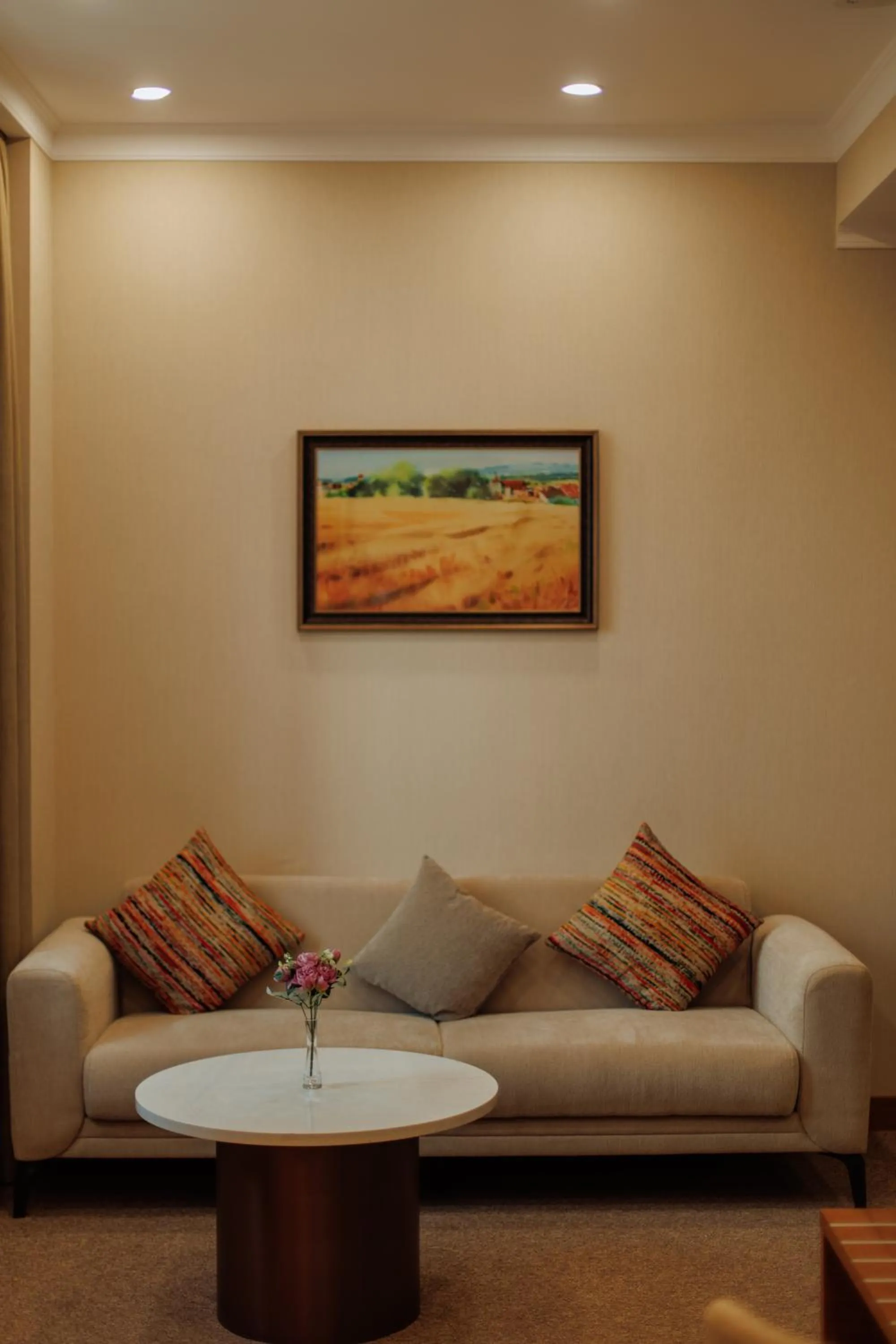 Seating area in Mardan Hotel