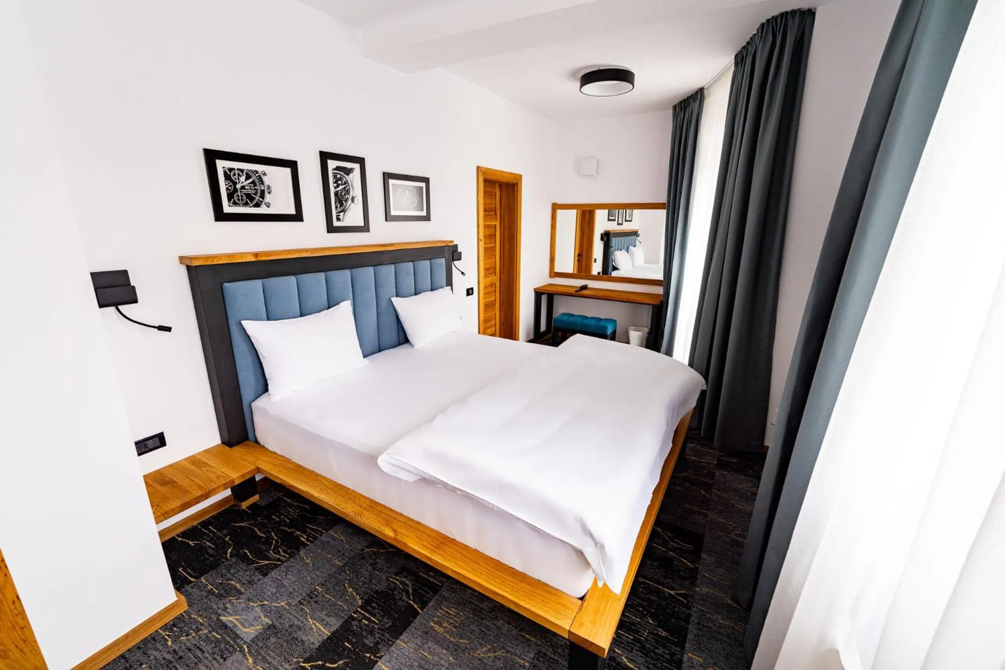 Bed in HOW Boutique and Hotel