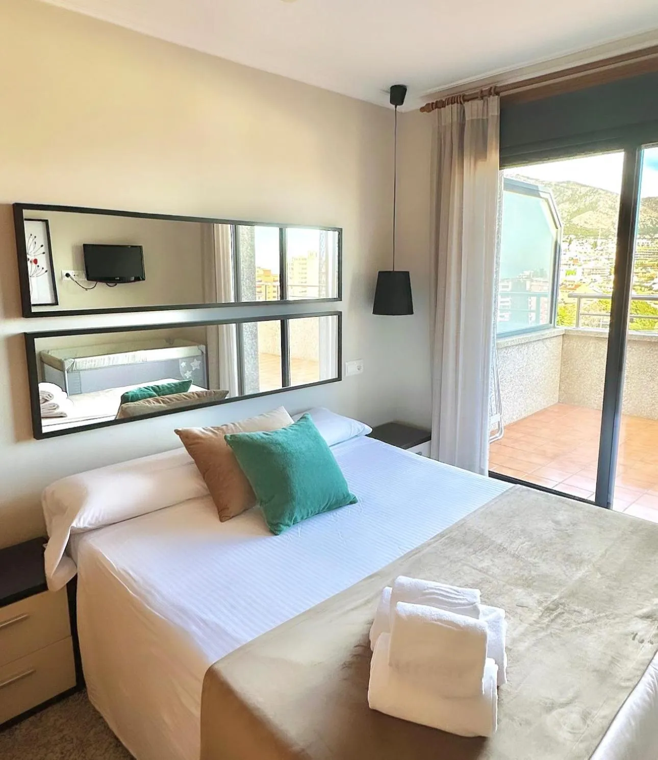 Bed in Apartamentos Nuriasol