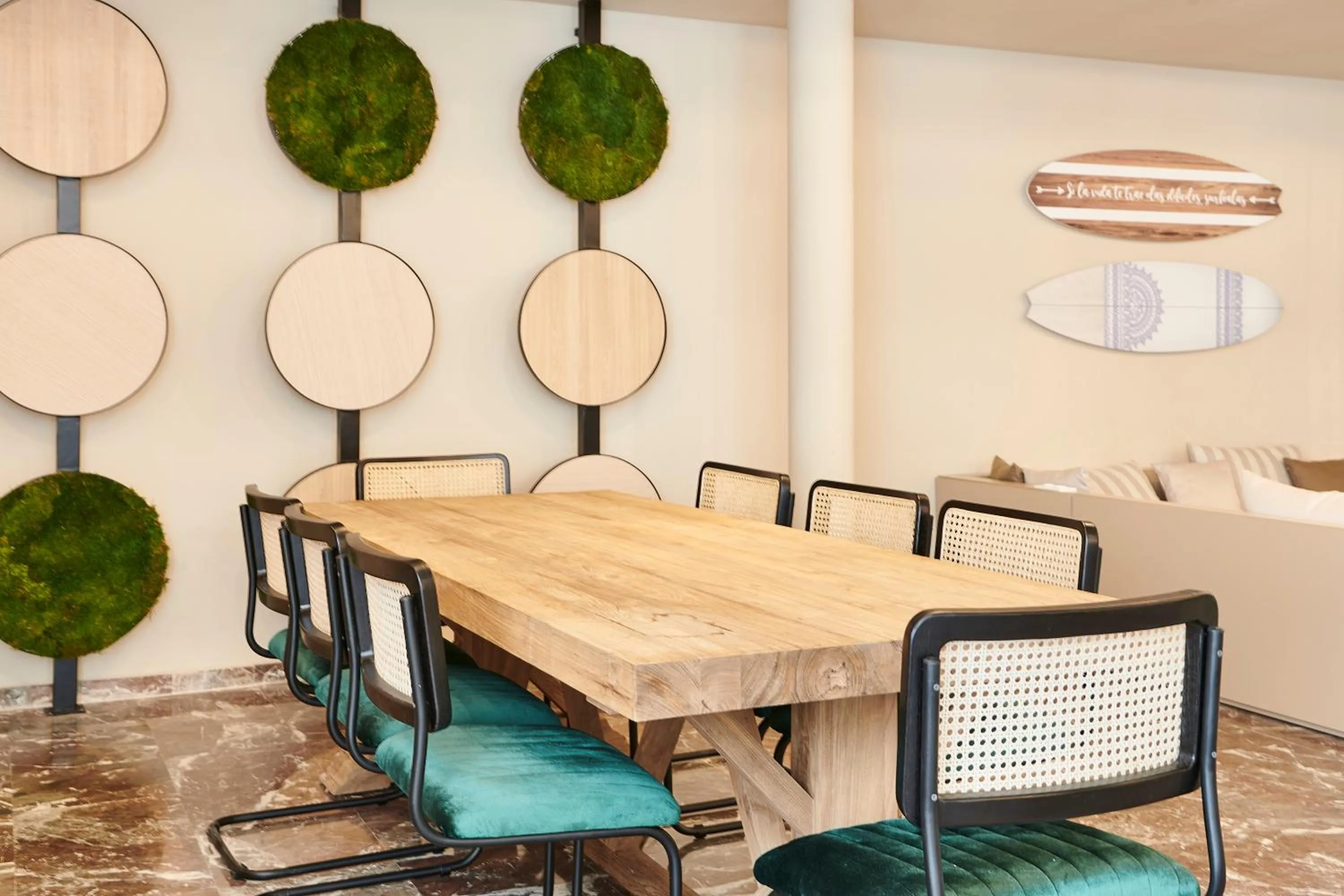 Seating area in tent Torremolinos