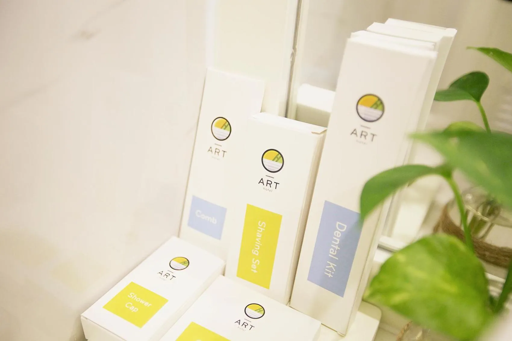 Shower in Palmier Hotel - Art House Da Nang