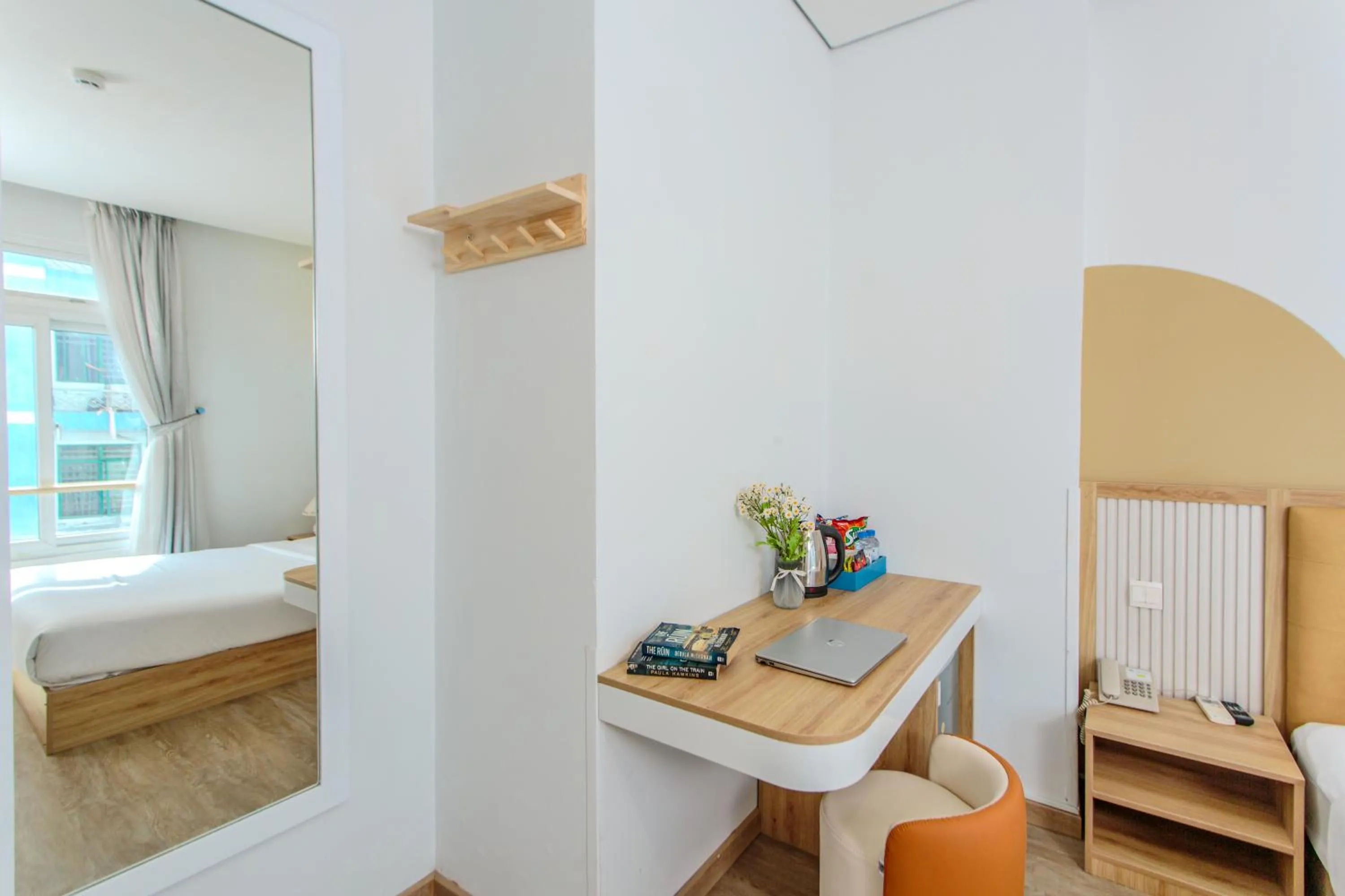 Photo of the whole room, Bed in Palmier Hotel - Art House Da Nang